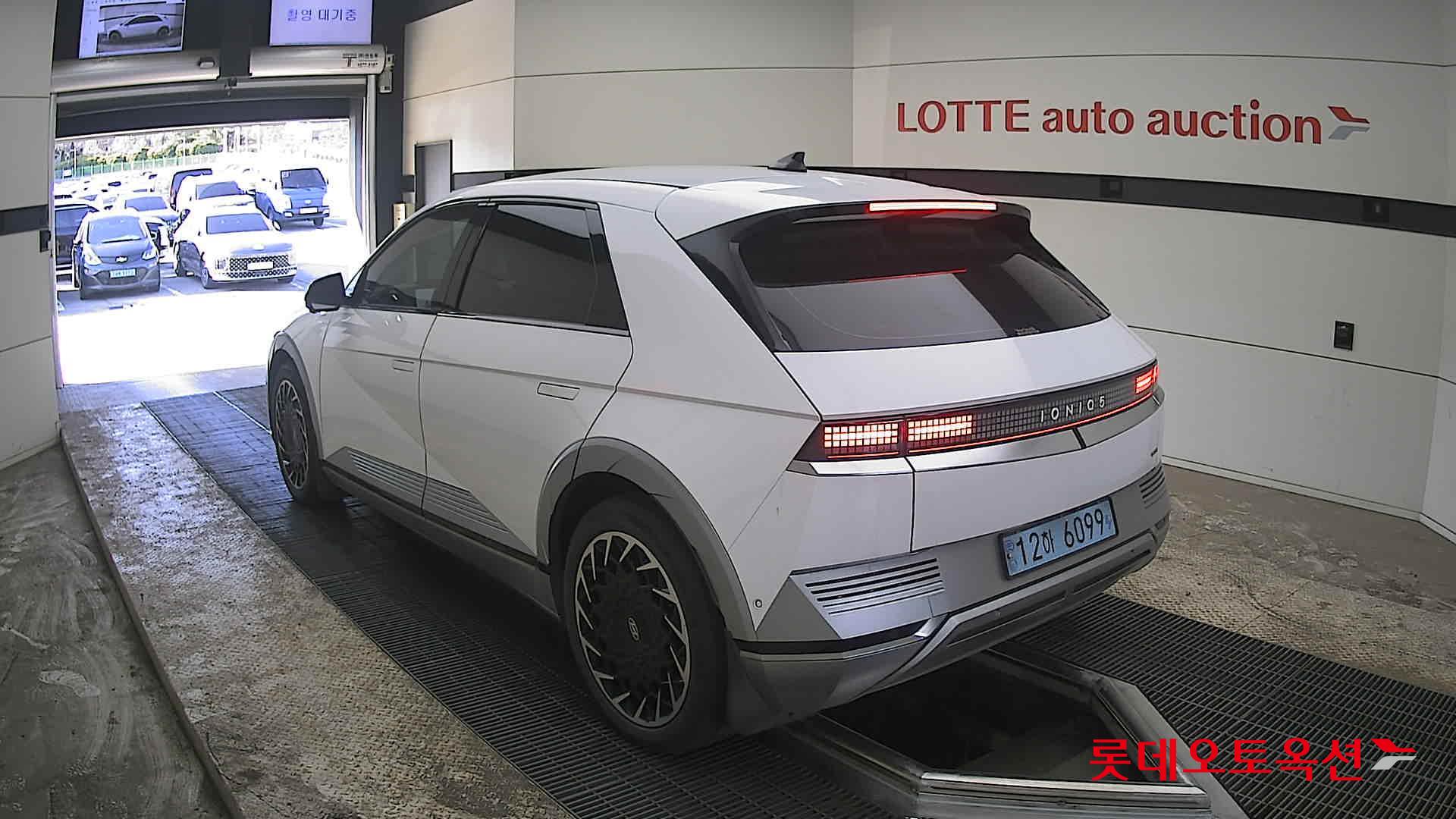 هيونداي أيونيك