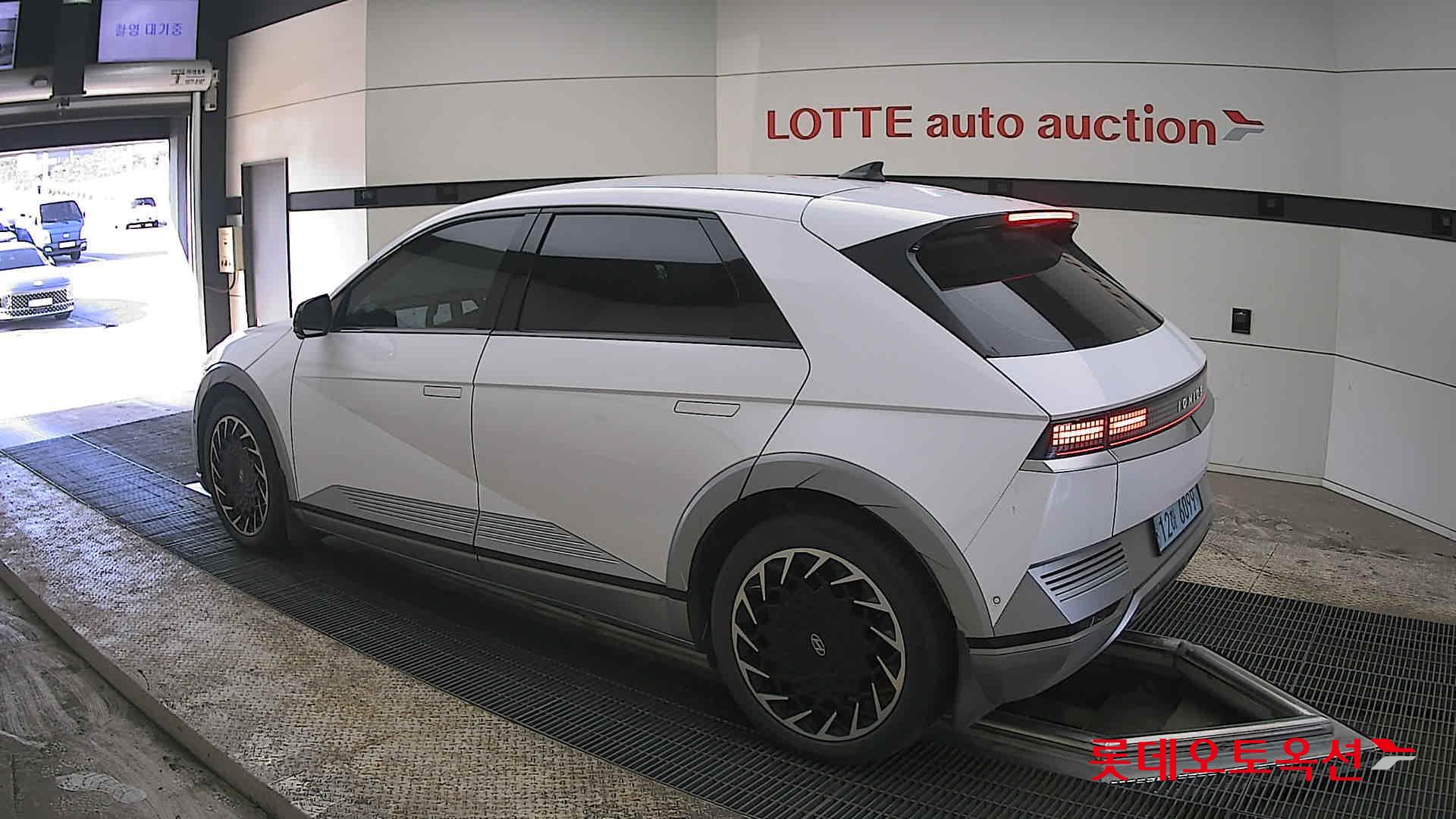 هيونداي أيونيك