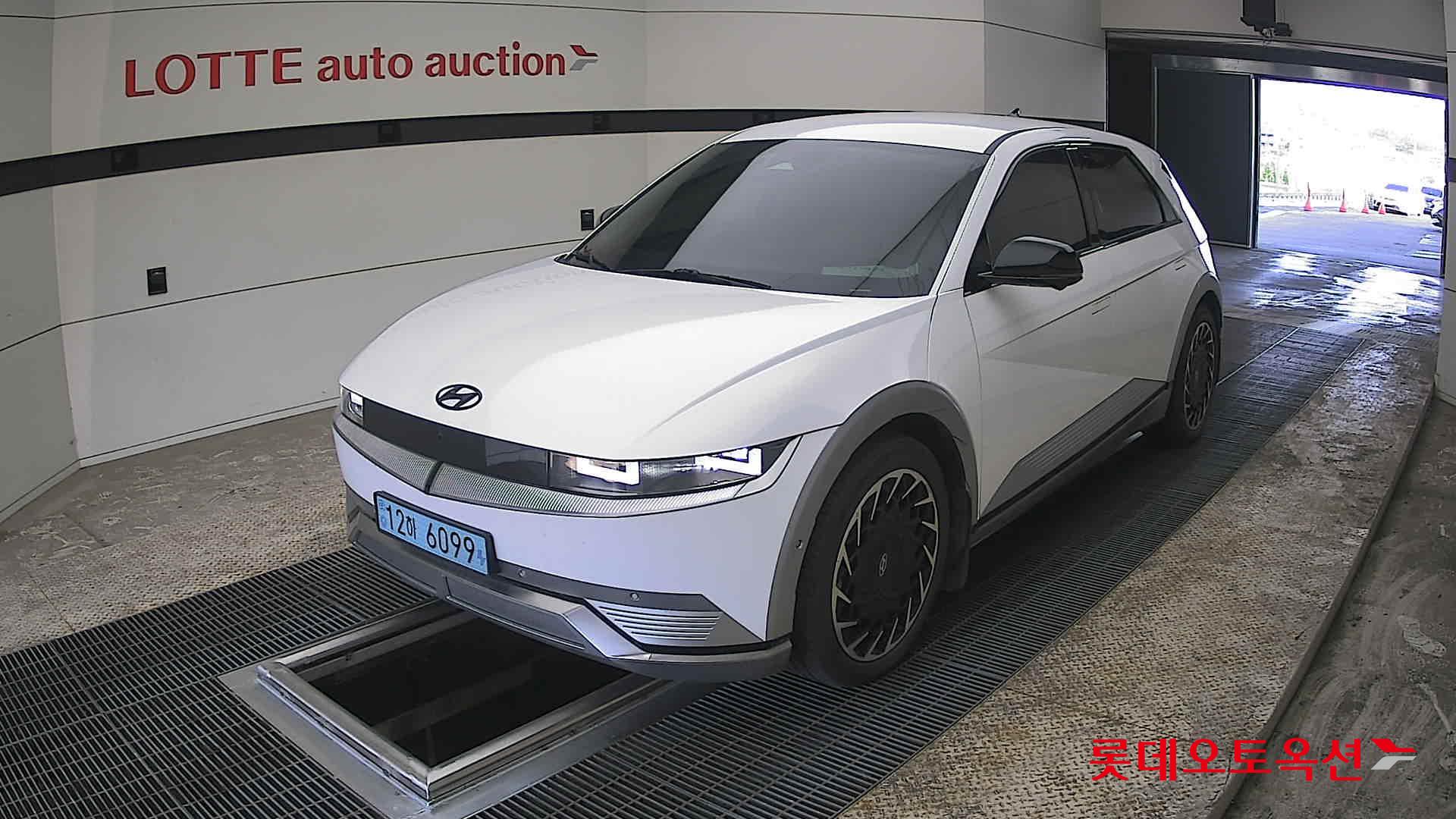 هيونداي أيونيك