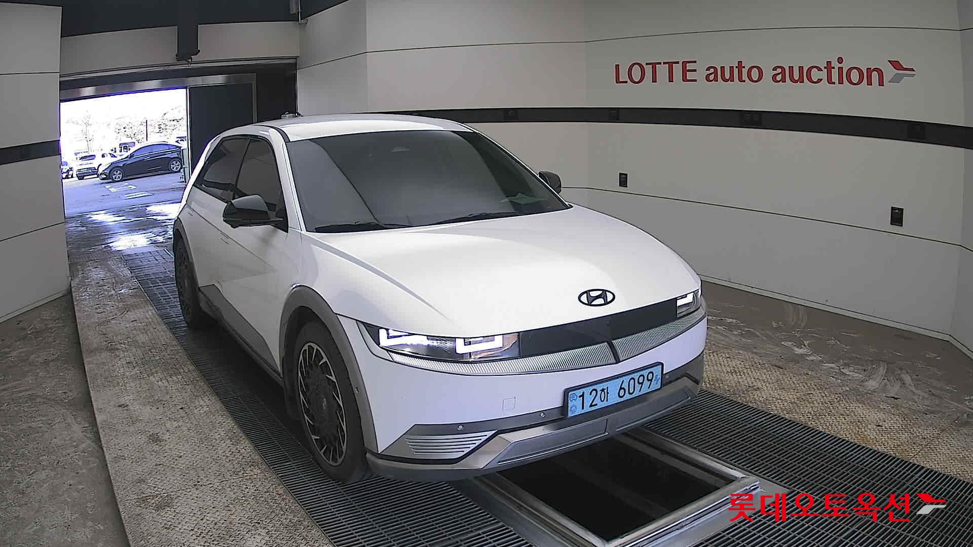 هيونداي أيونيك