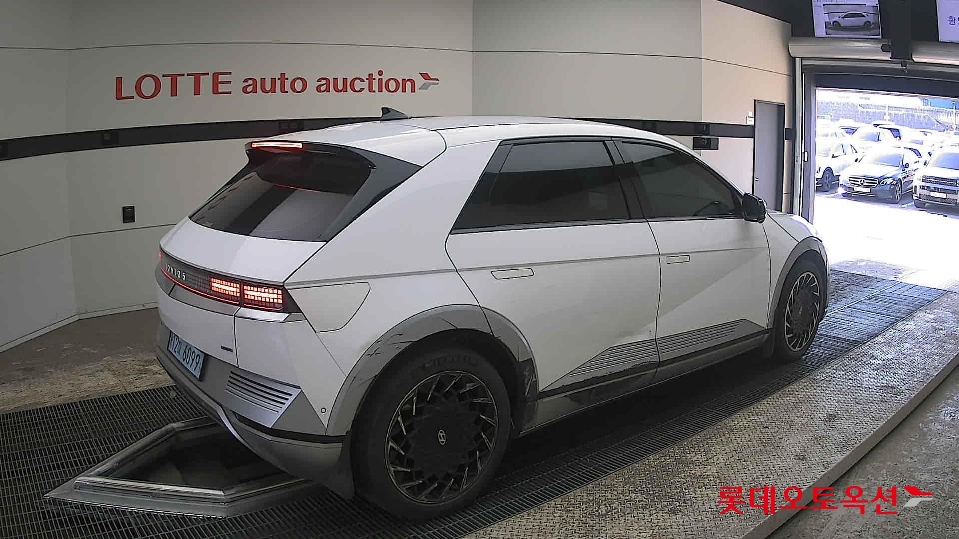 هيونداي أيونيك