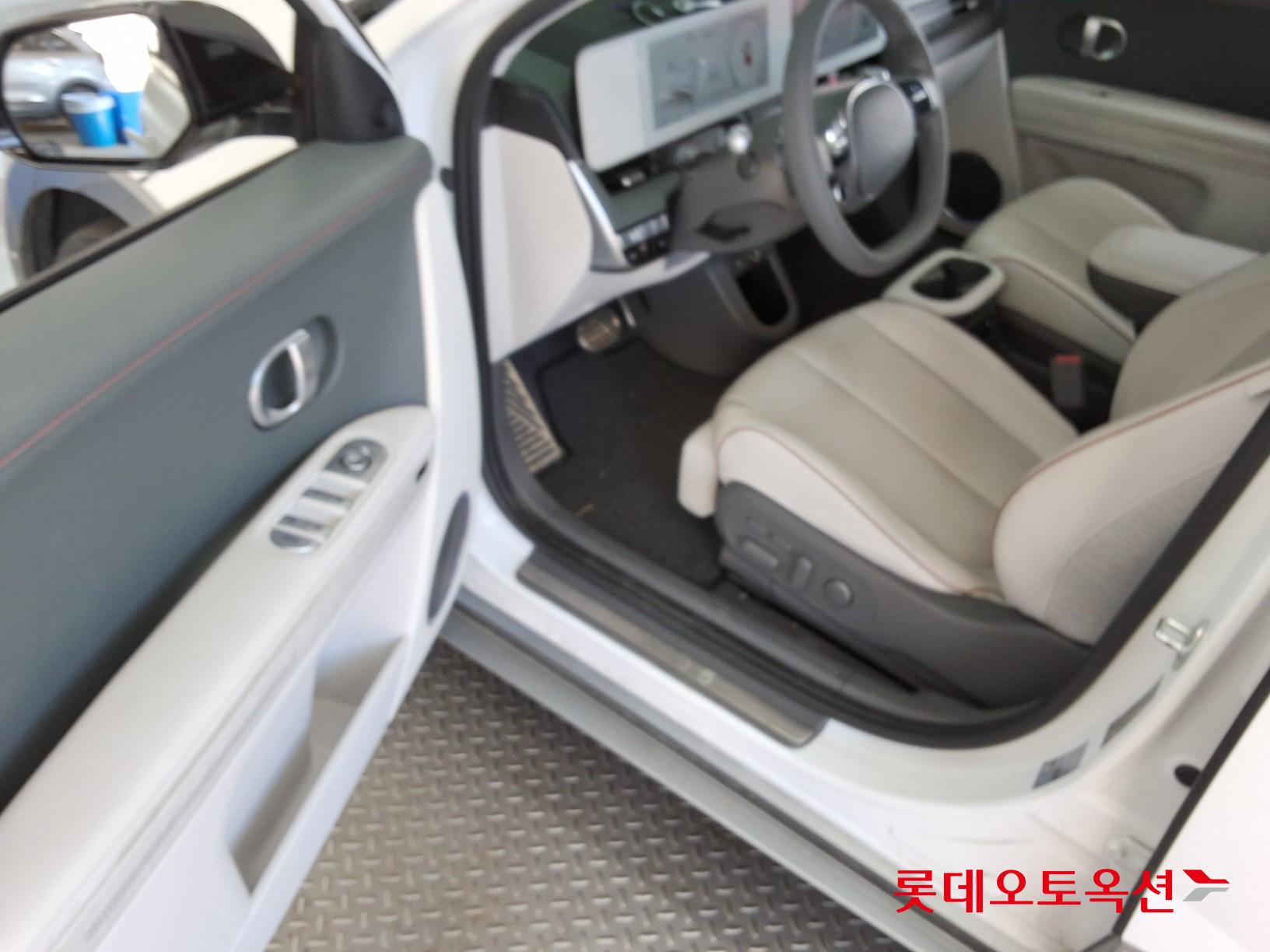 هيونداي أيونيك