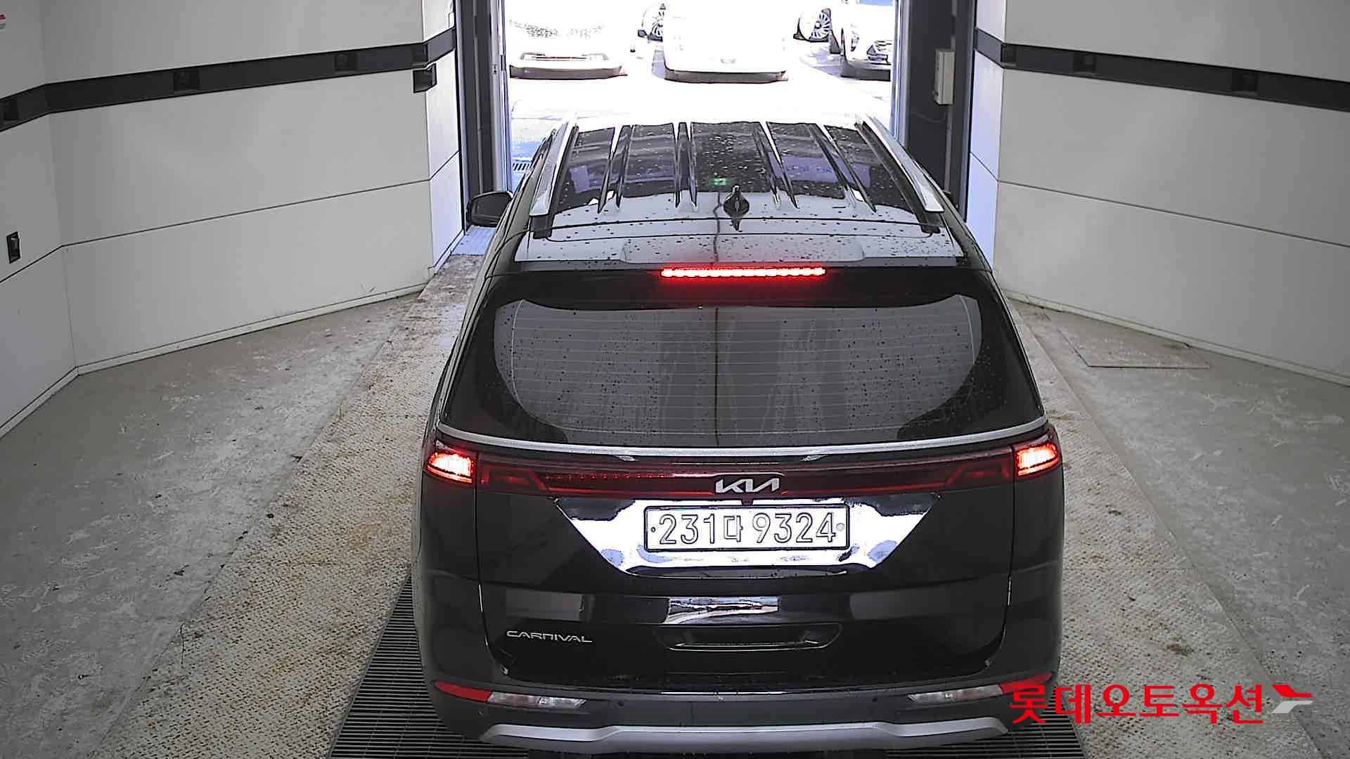 Kia Carnival 2023 Aurora Black Pearl из Кореи, фото 5