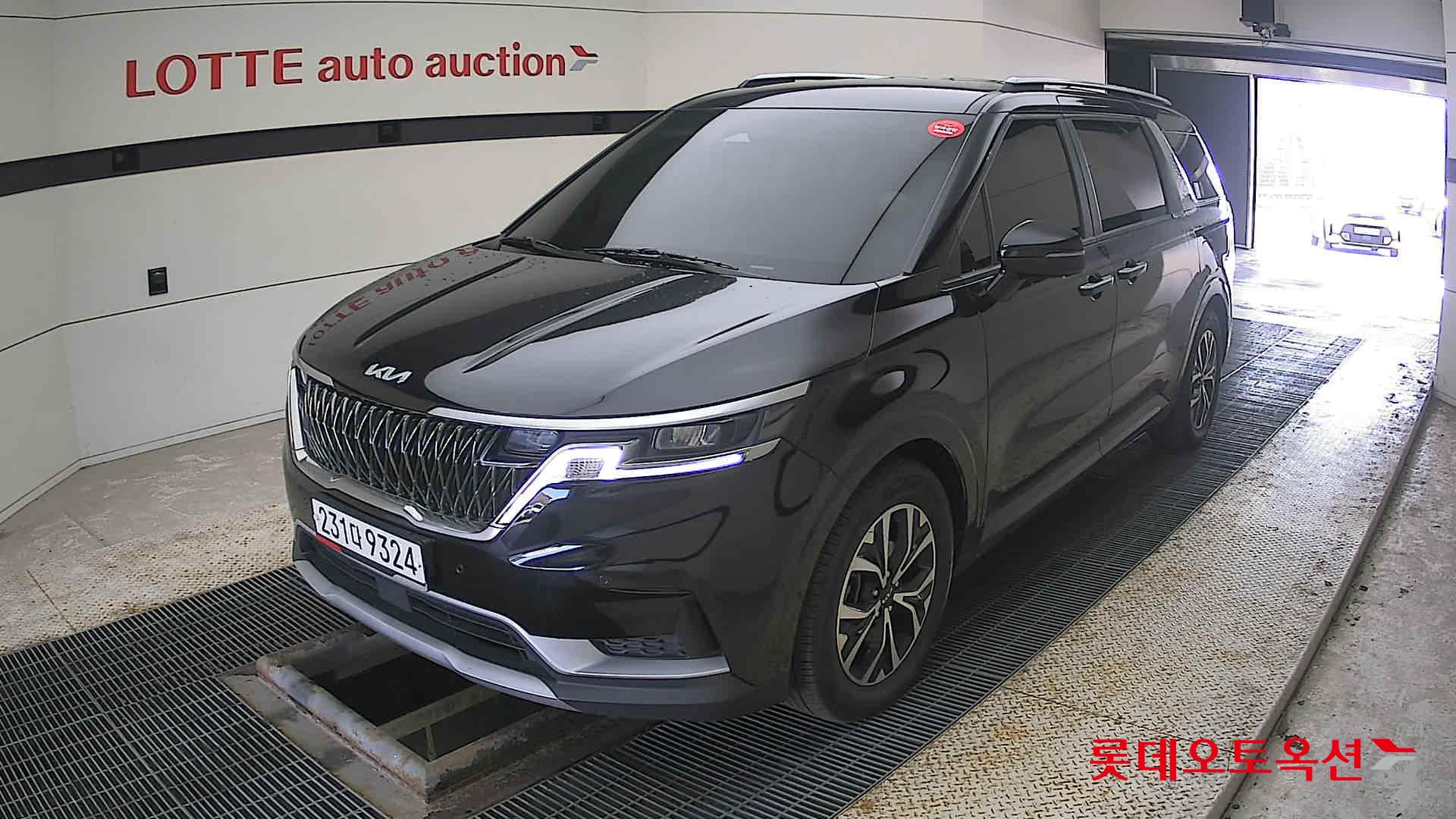 Kia Carnival id 3816373 из Кореи 14