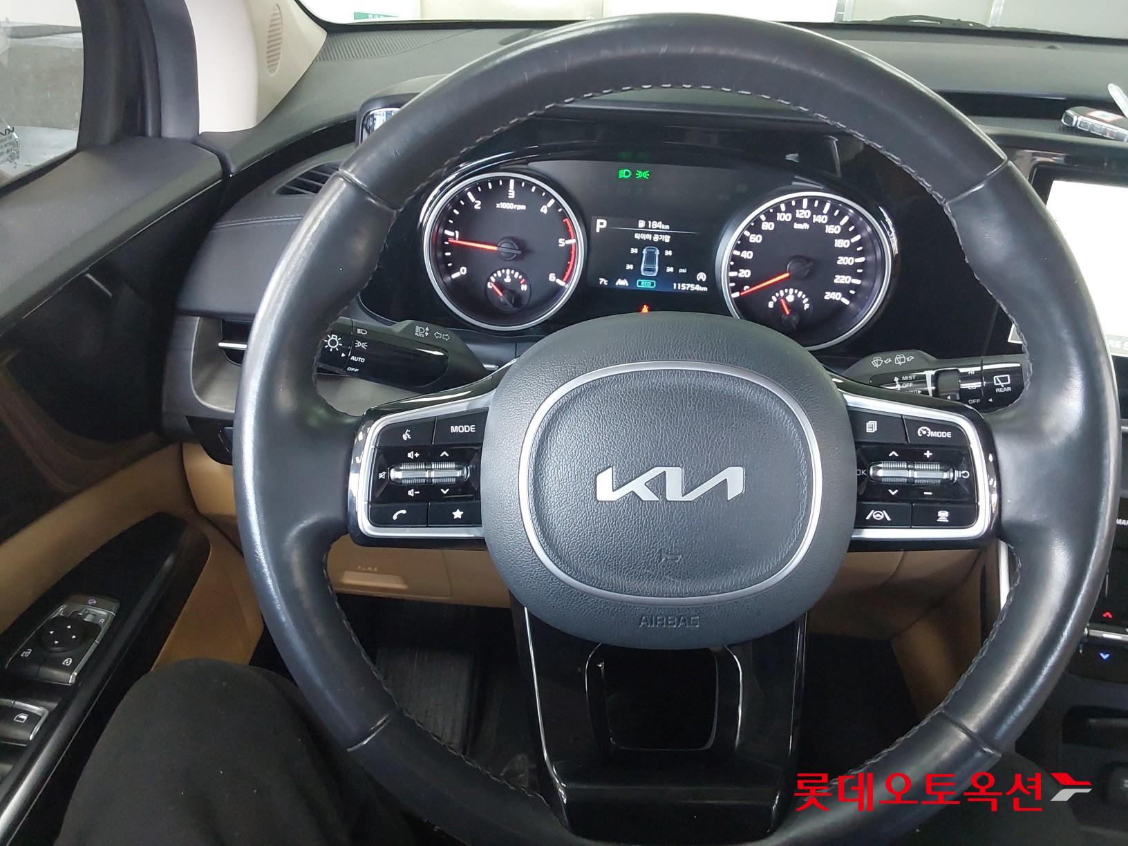 Kia Carnival id 3816373 из Кореи 29