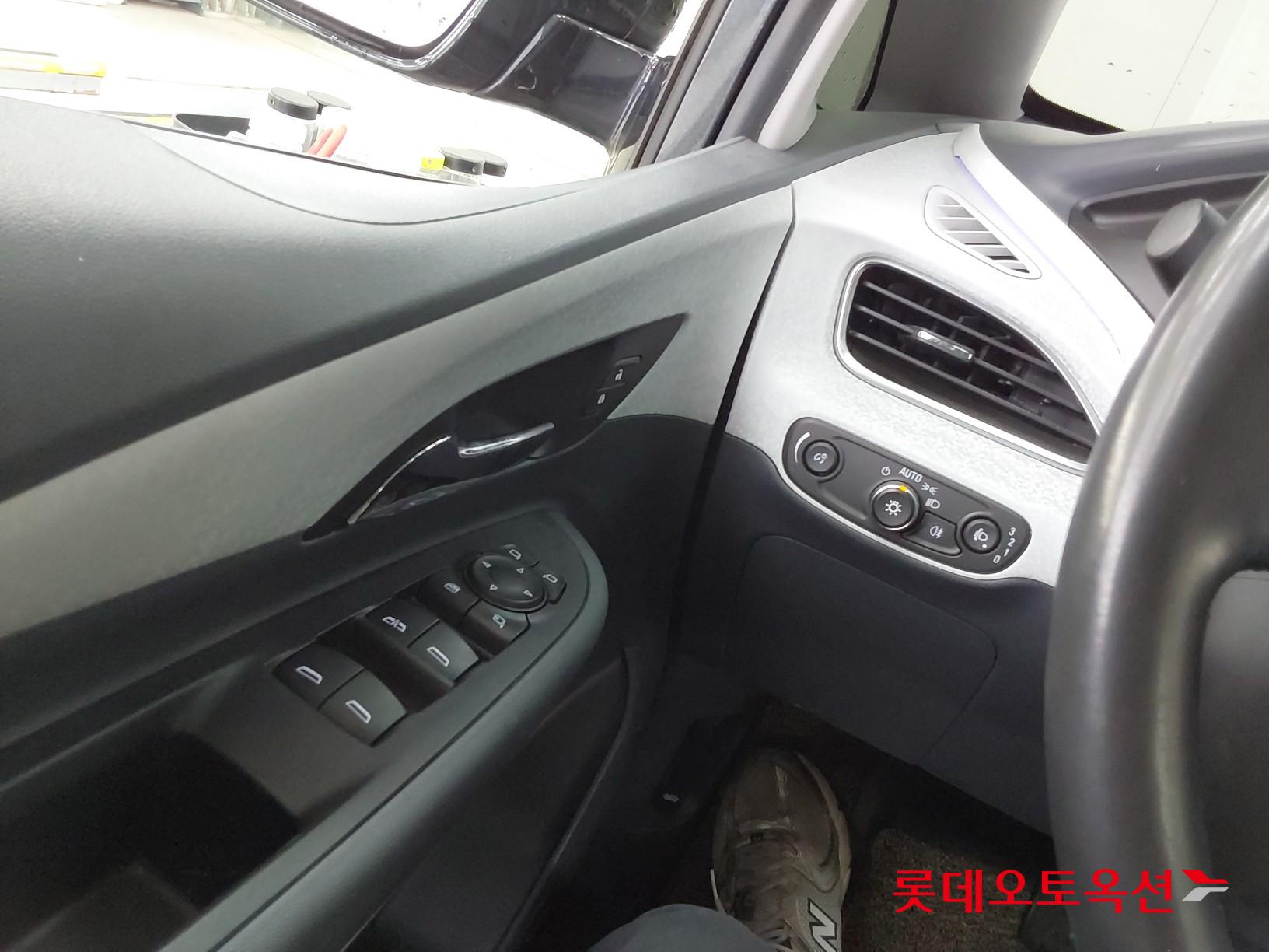 Korea G M Bolt (EV) id 3809999 из Кореи 28