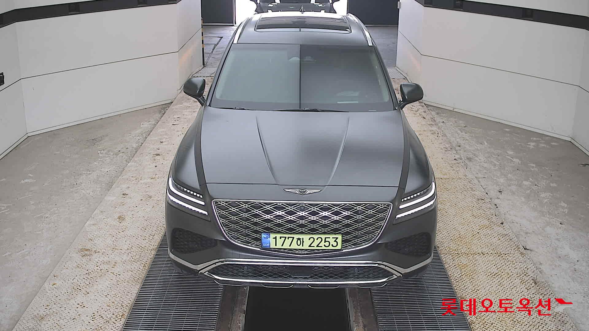 جينسس جي في 80