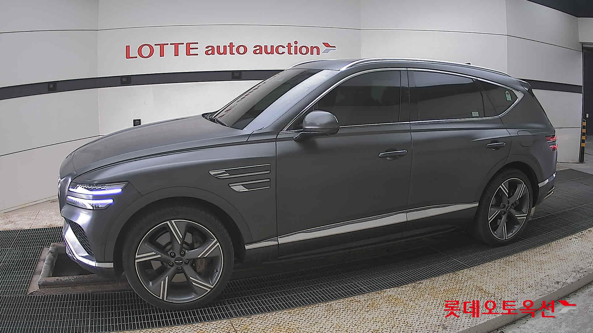 جينسس جي في 80