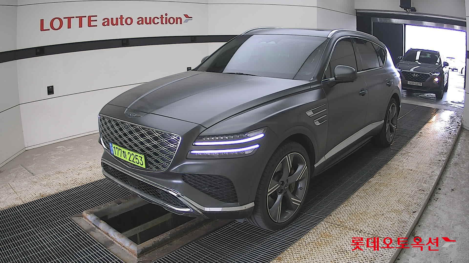 جينسس جي في 80