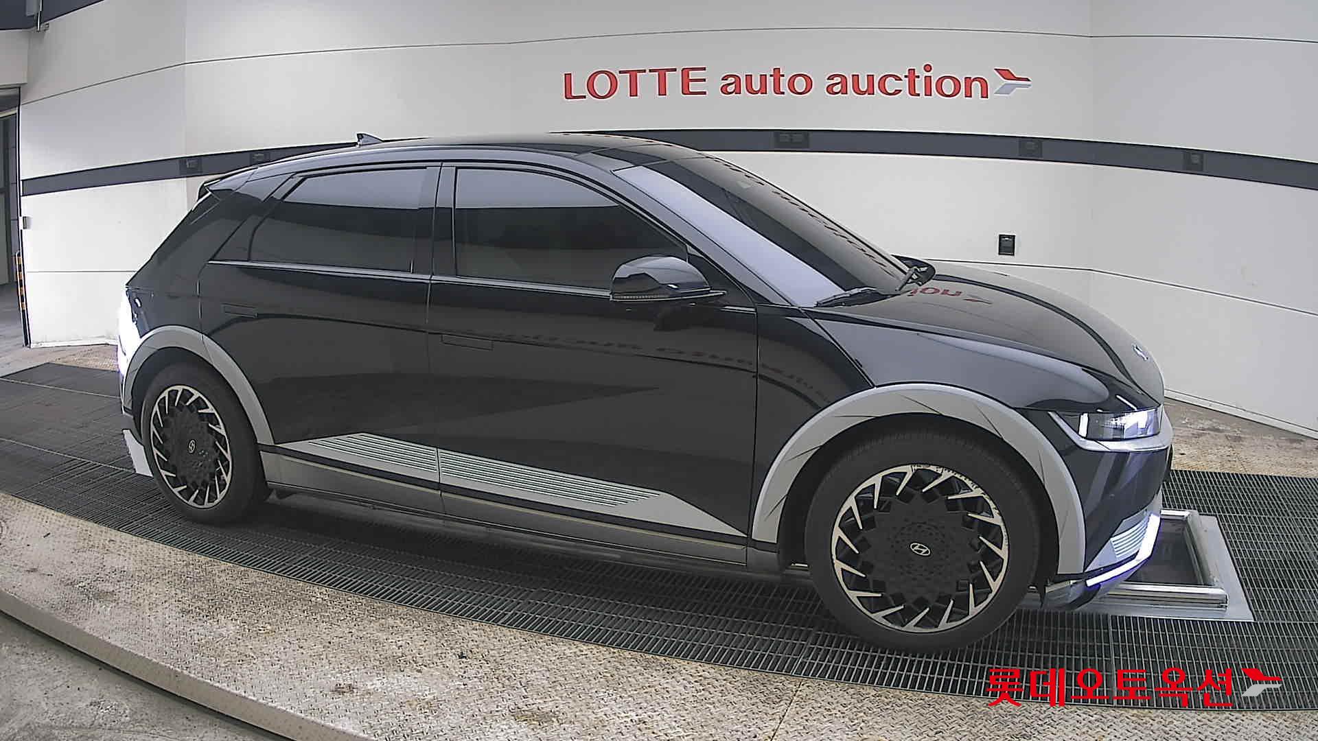 هيونداي أيونيك