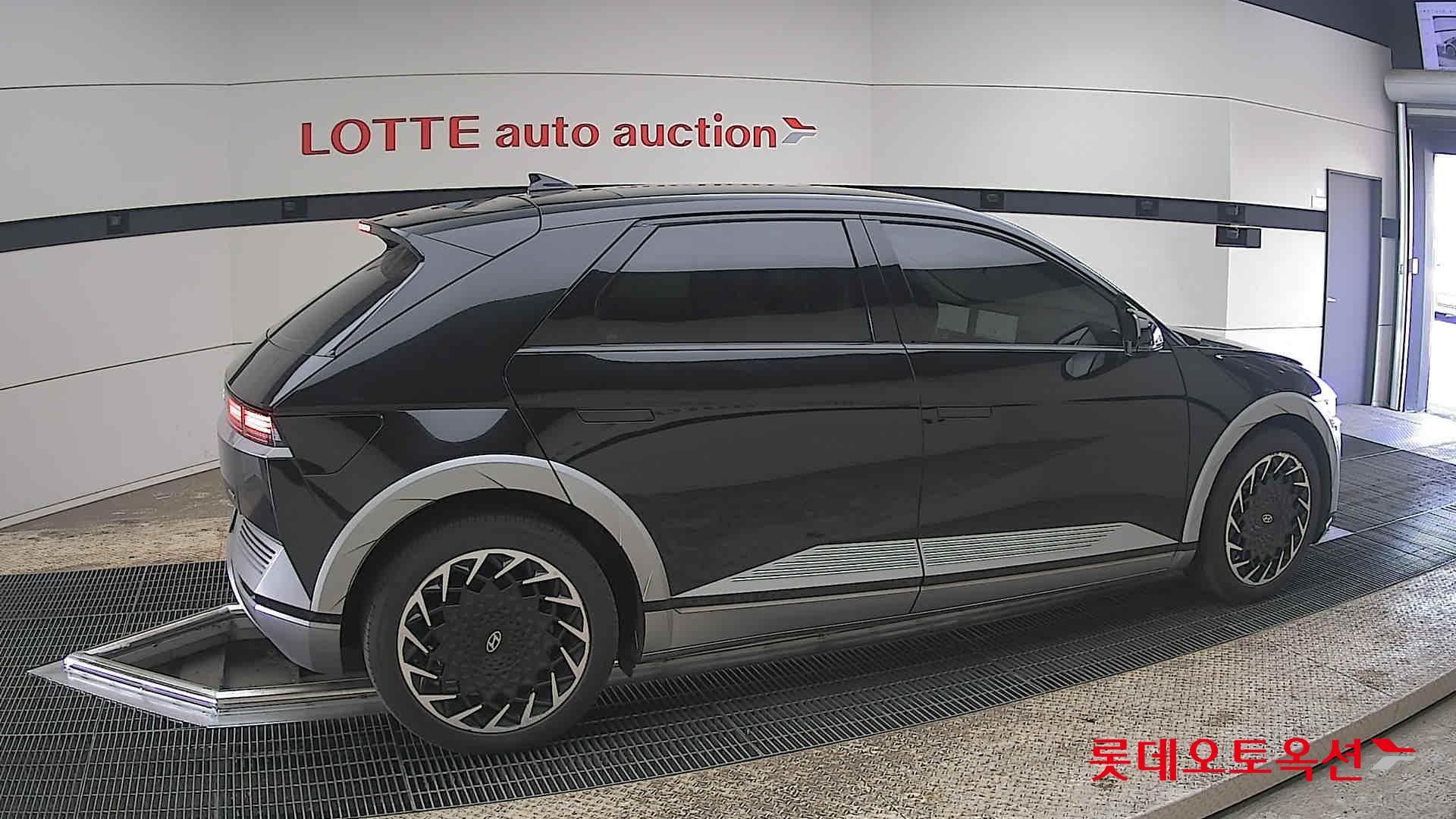 هيونداي أيونيك