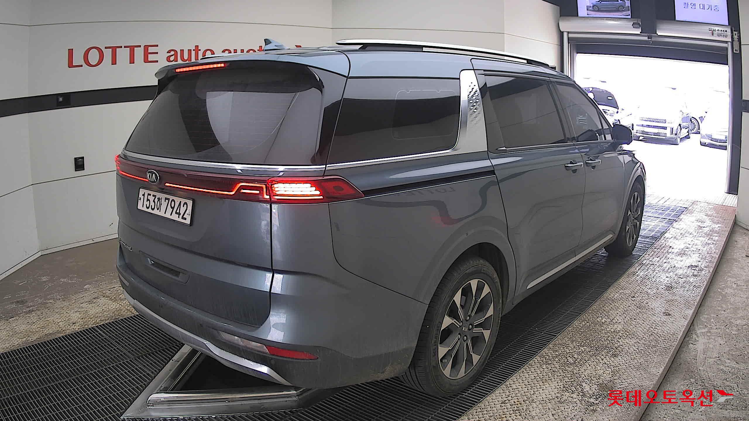 كيا كارنفال