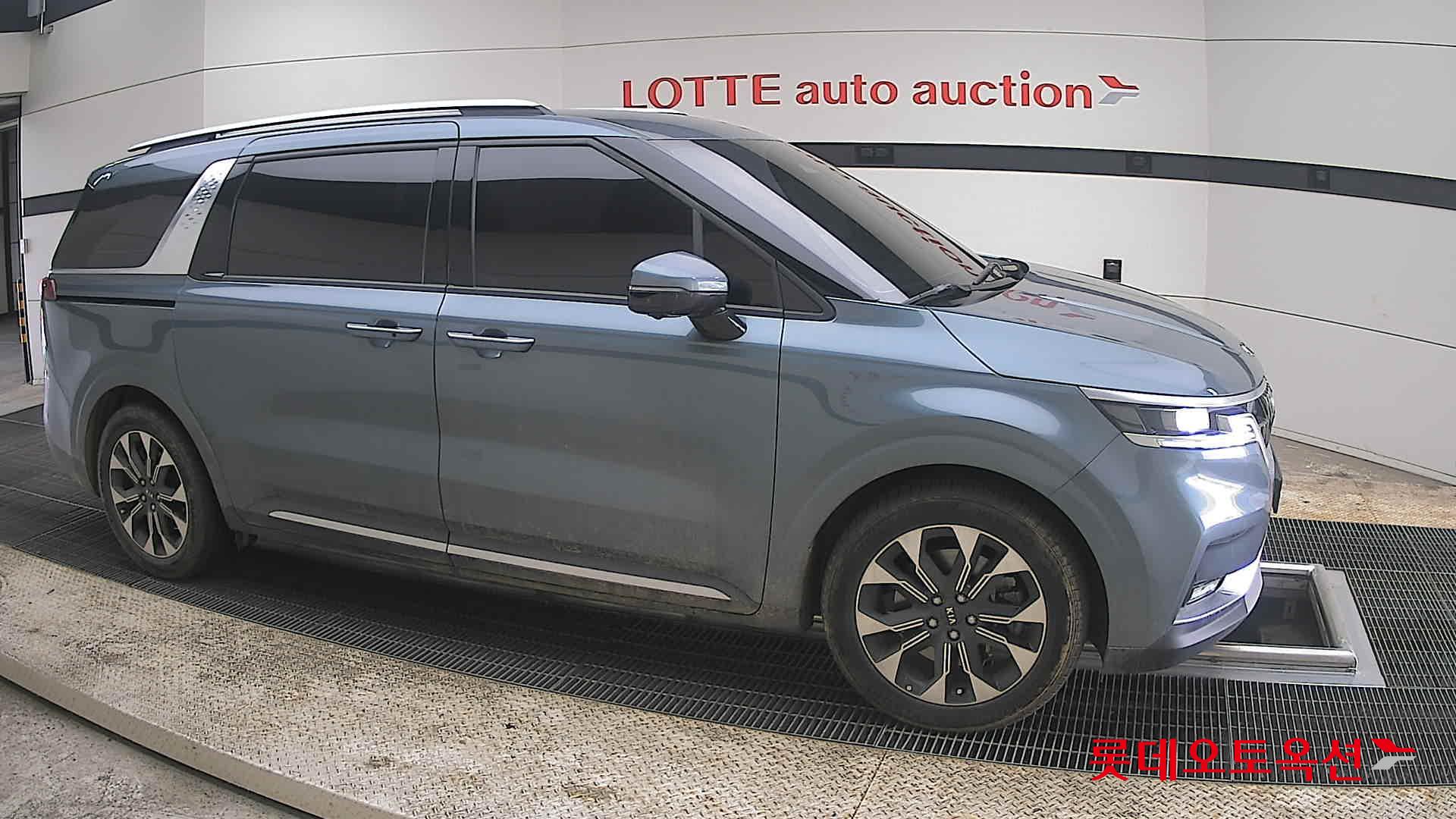 كيا كارنفال