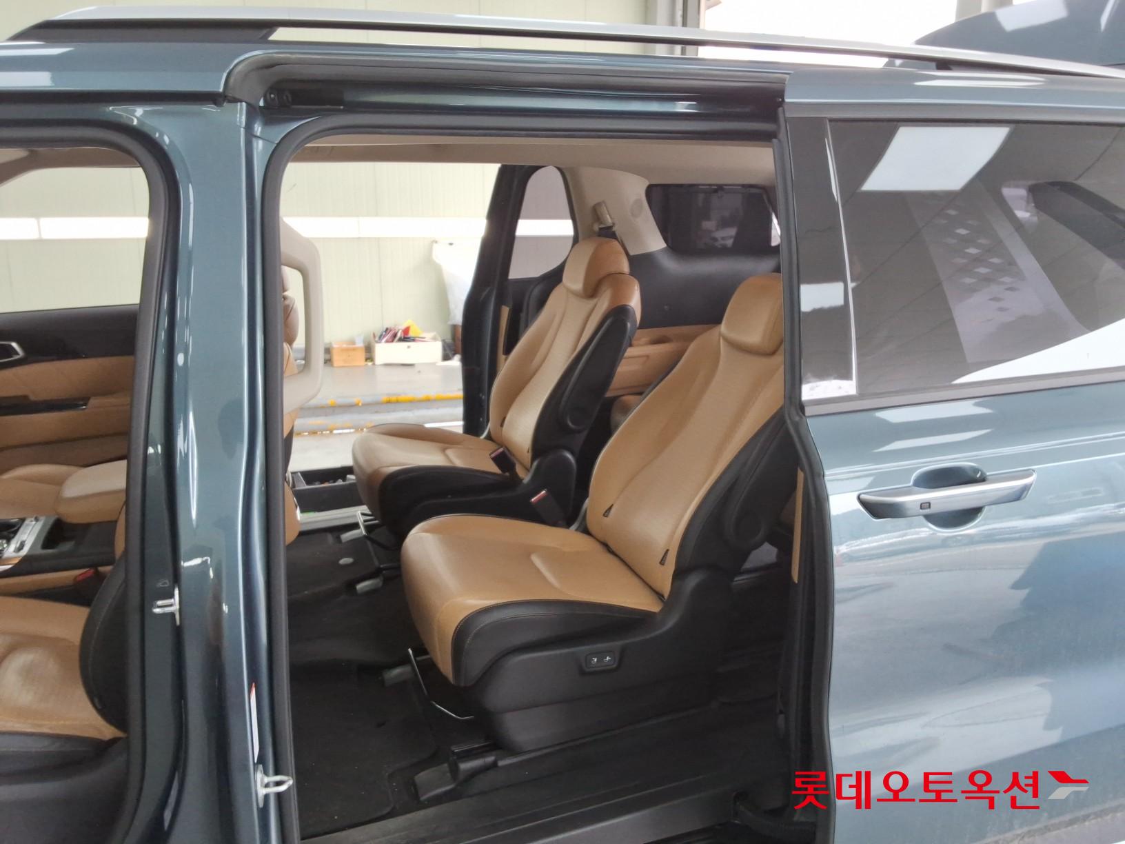 كيا كارنفال