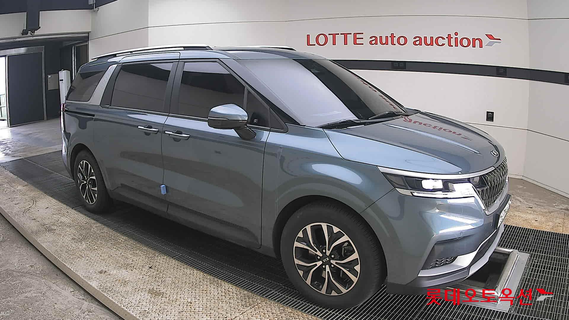 كيا كارنفال