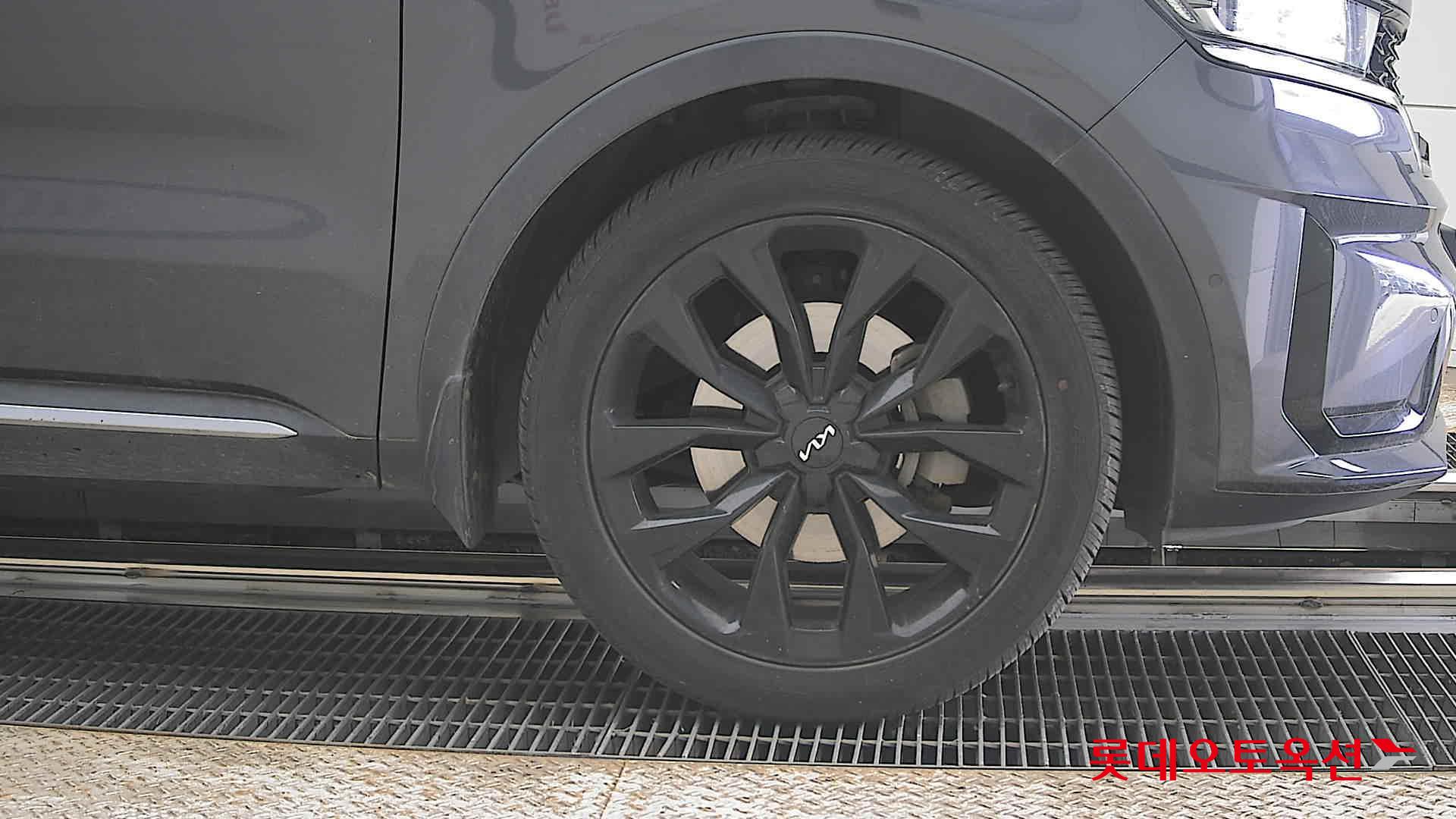 Kia Sorento id 3888377 из Кореи 23