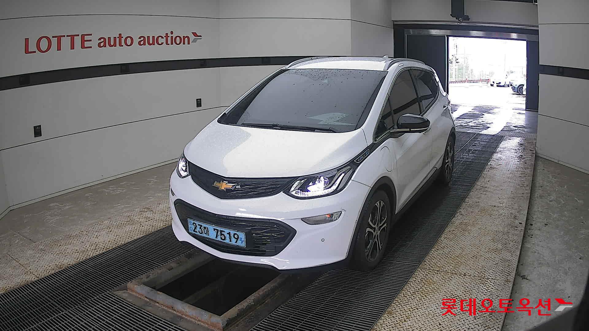 Korea G M Bolt (EV) 2021 Pure White из Кореи