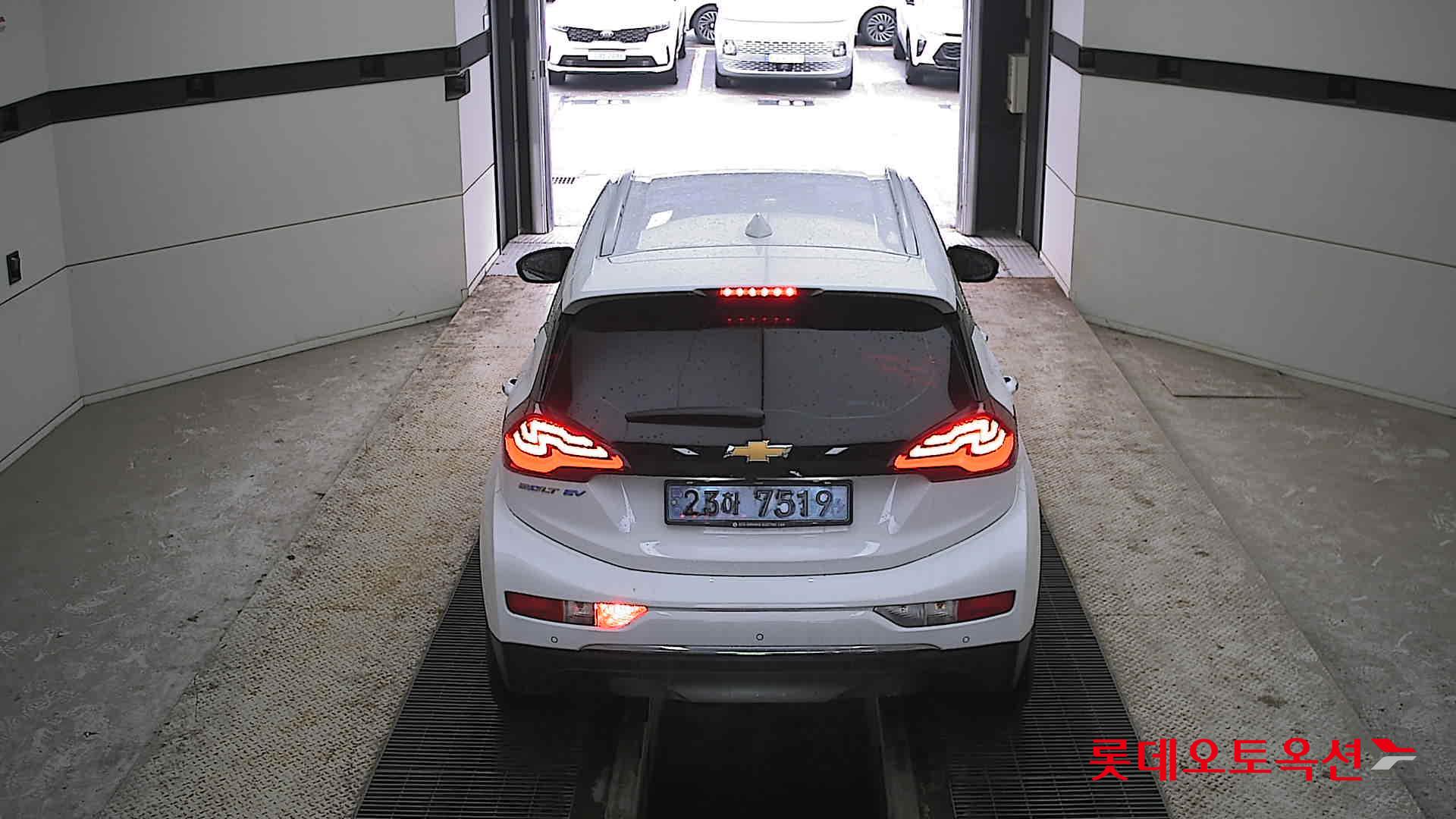 Korea G M Bolt (EV) 2021 Pure White из Кореи, фото 5