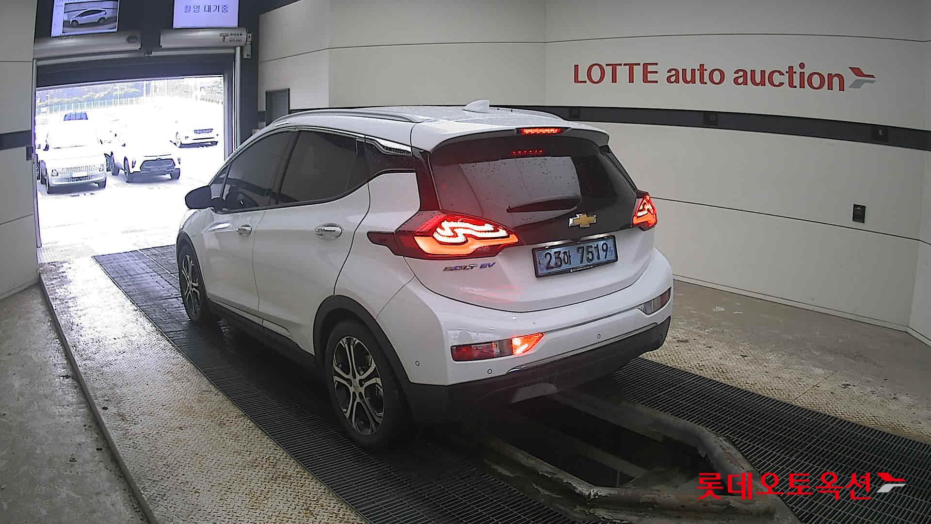 Korea G M Bolt (EV) 2021 Pure White из Кореи, фото 6