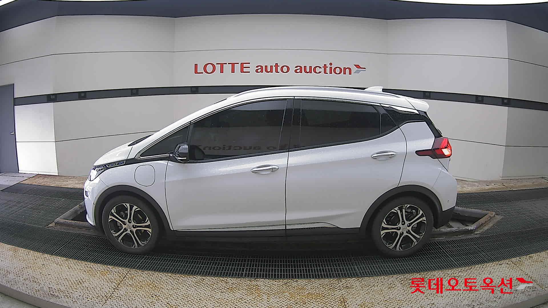 Korea G M Bolt (EV) id 3810001 из Кореи 7