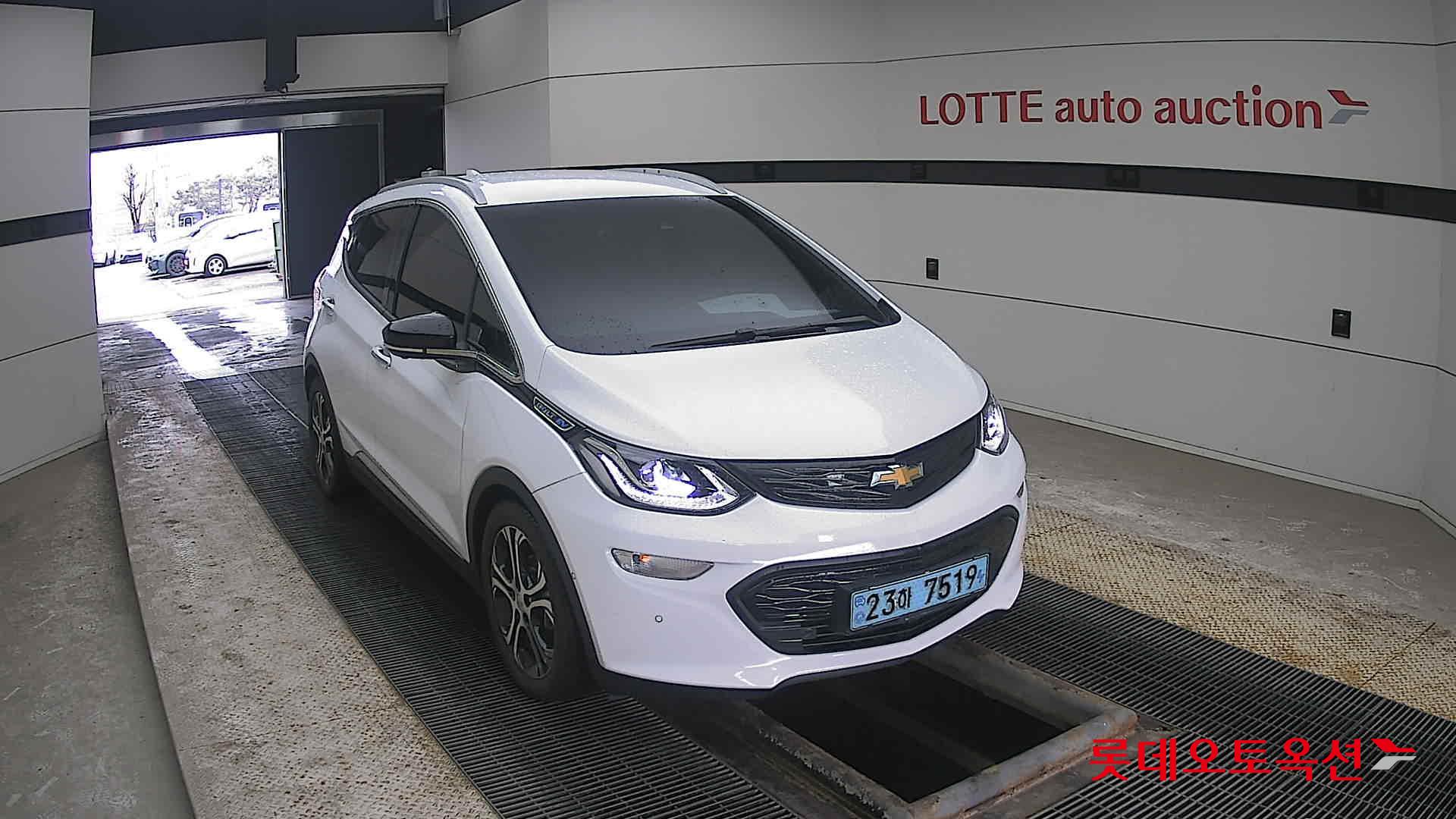 Korea G M Bolt (EV) id 3810001 из Кореи 15