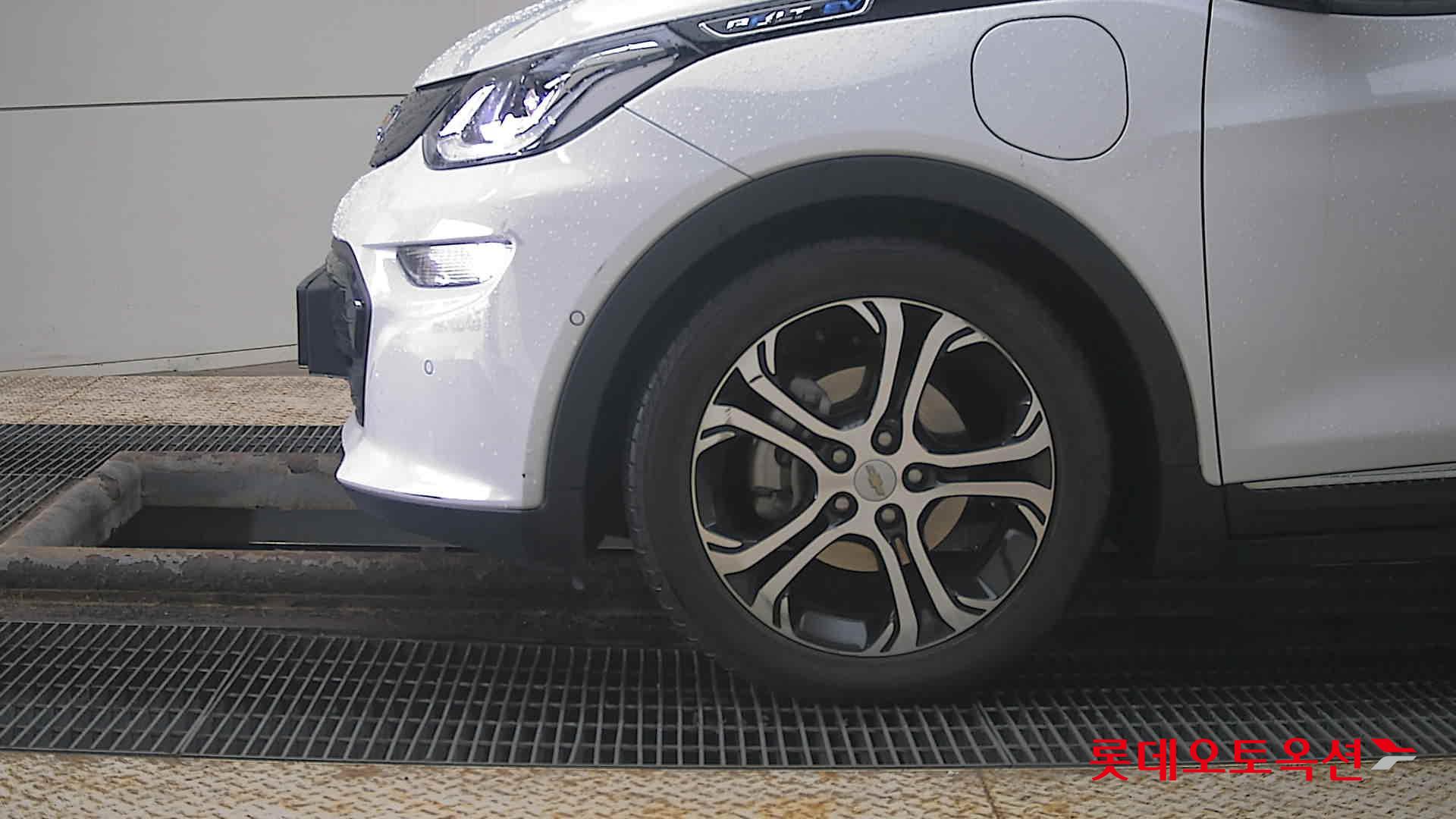 Korea G M Bolt (EV) id 3810001 из Кореи 21