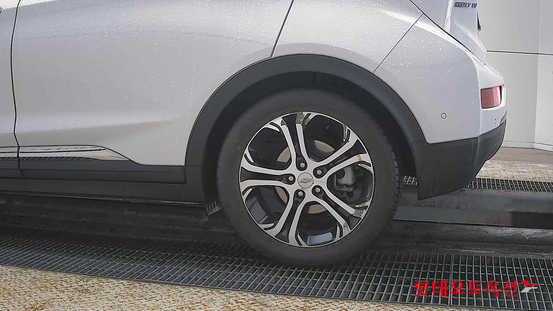 Korea G M Bolt (EV) id 3810001 из Кореи 22