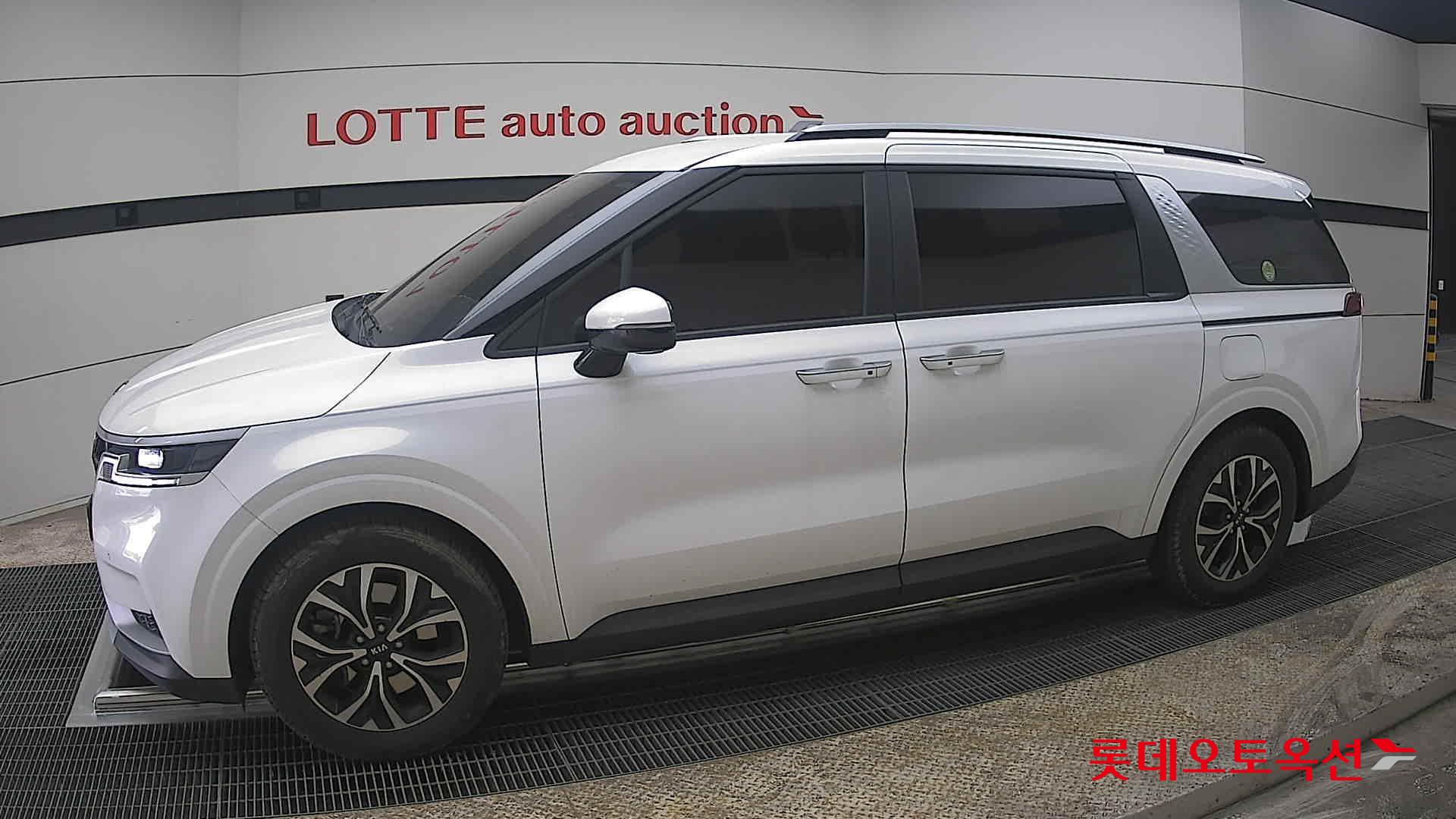 كيا كارنفال