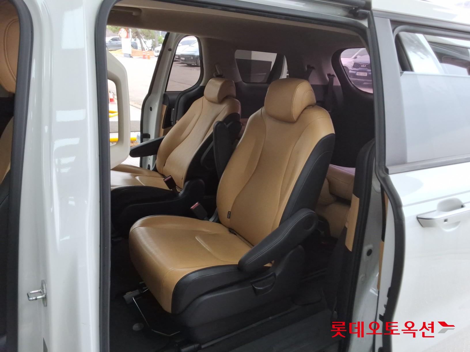 كيا كارنفال