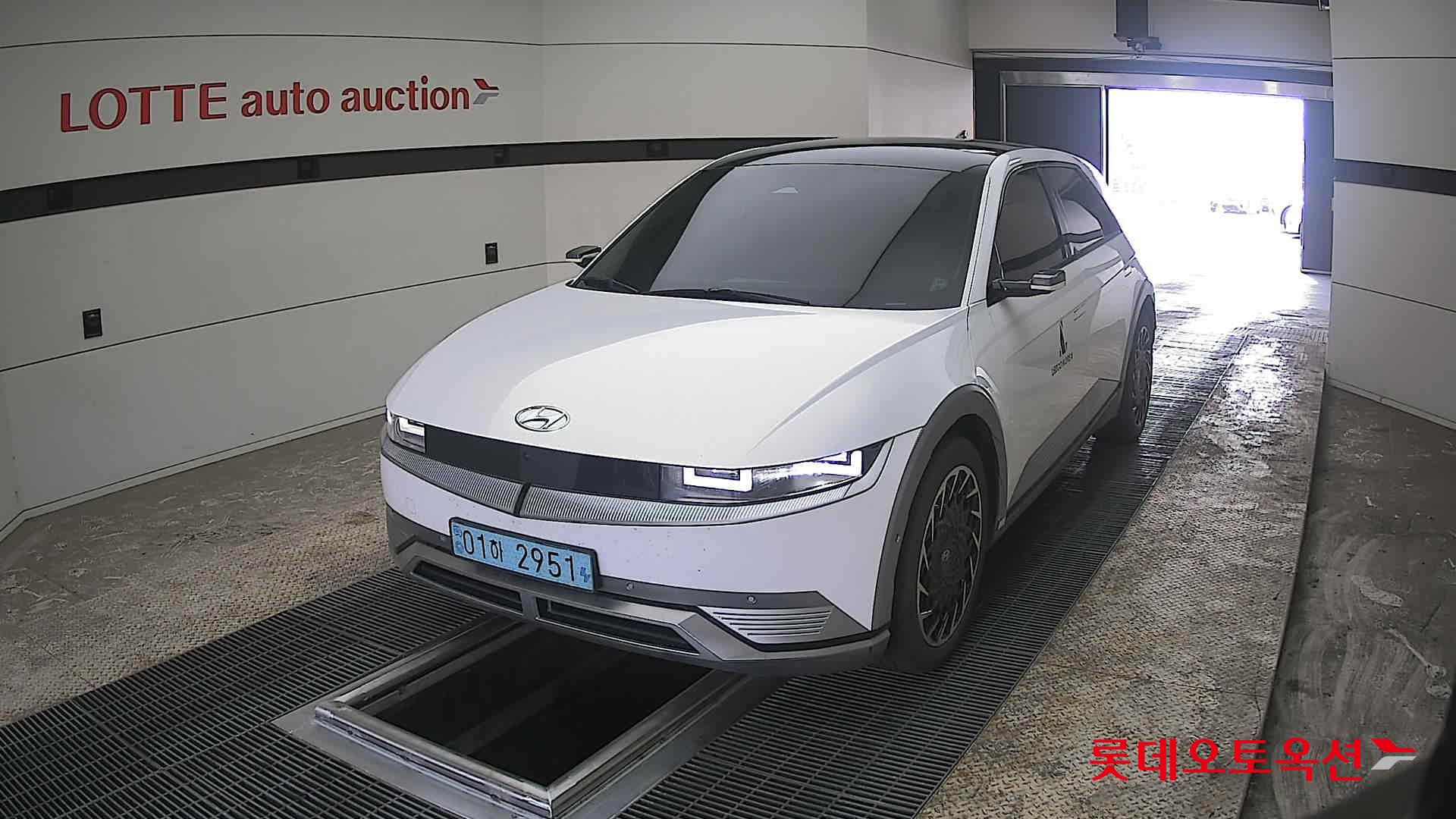 هيونداي أيونيك