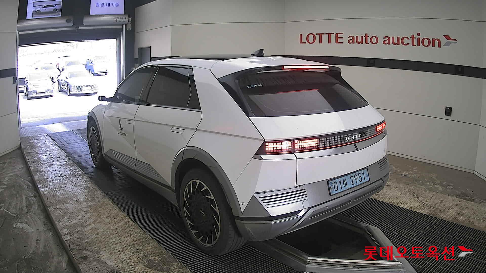 هيونداي أيونيك