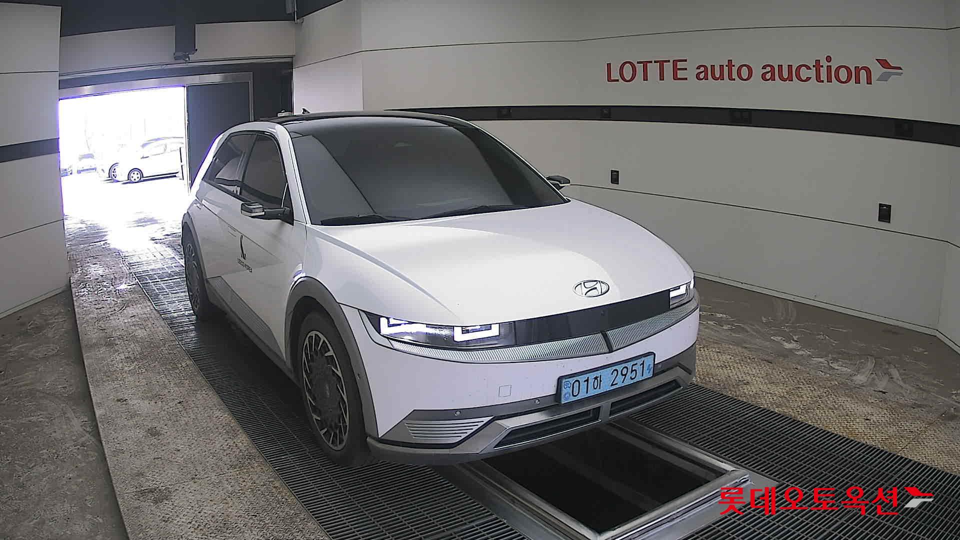 هيونداي أيونيك