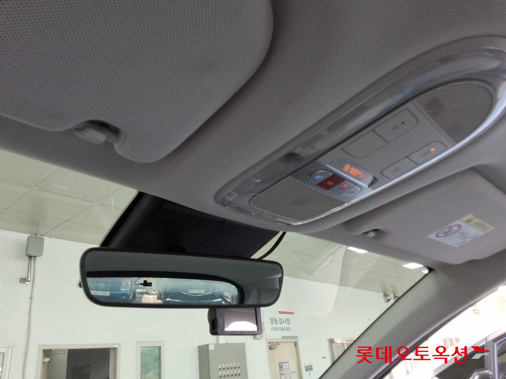 هيونداي أيونيك