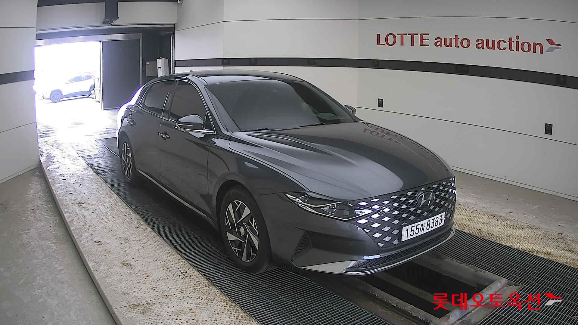 Hyundai Grandeur Hybrid 2022 Nocturne Grey Metallic из Кореи, фото 2