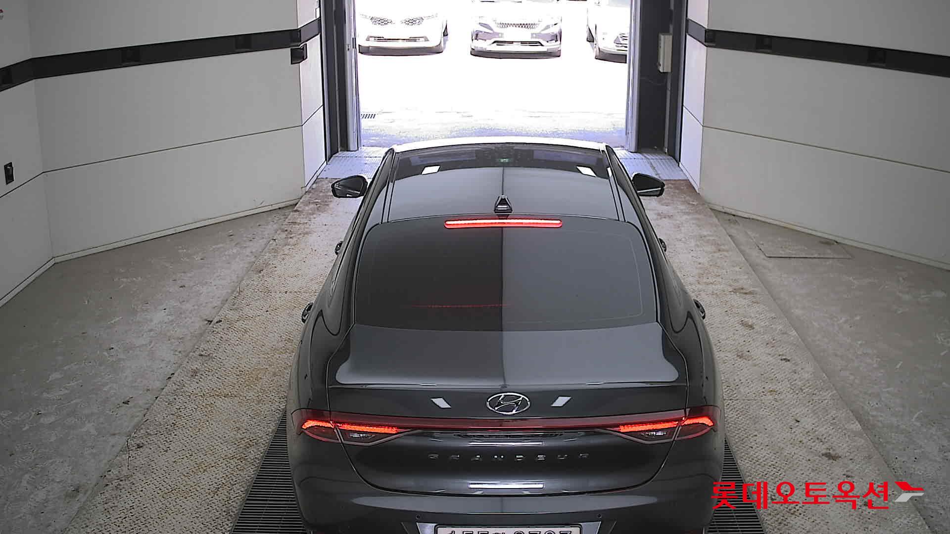 Hyundai Grandeur Hybrid 2022 Nocturne Grey Metallic из Кореи, фото 5