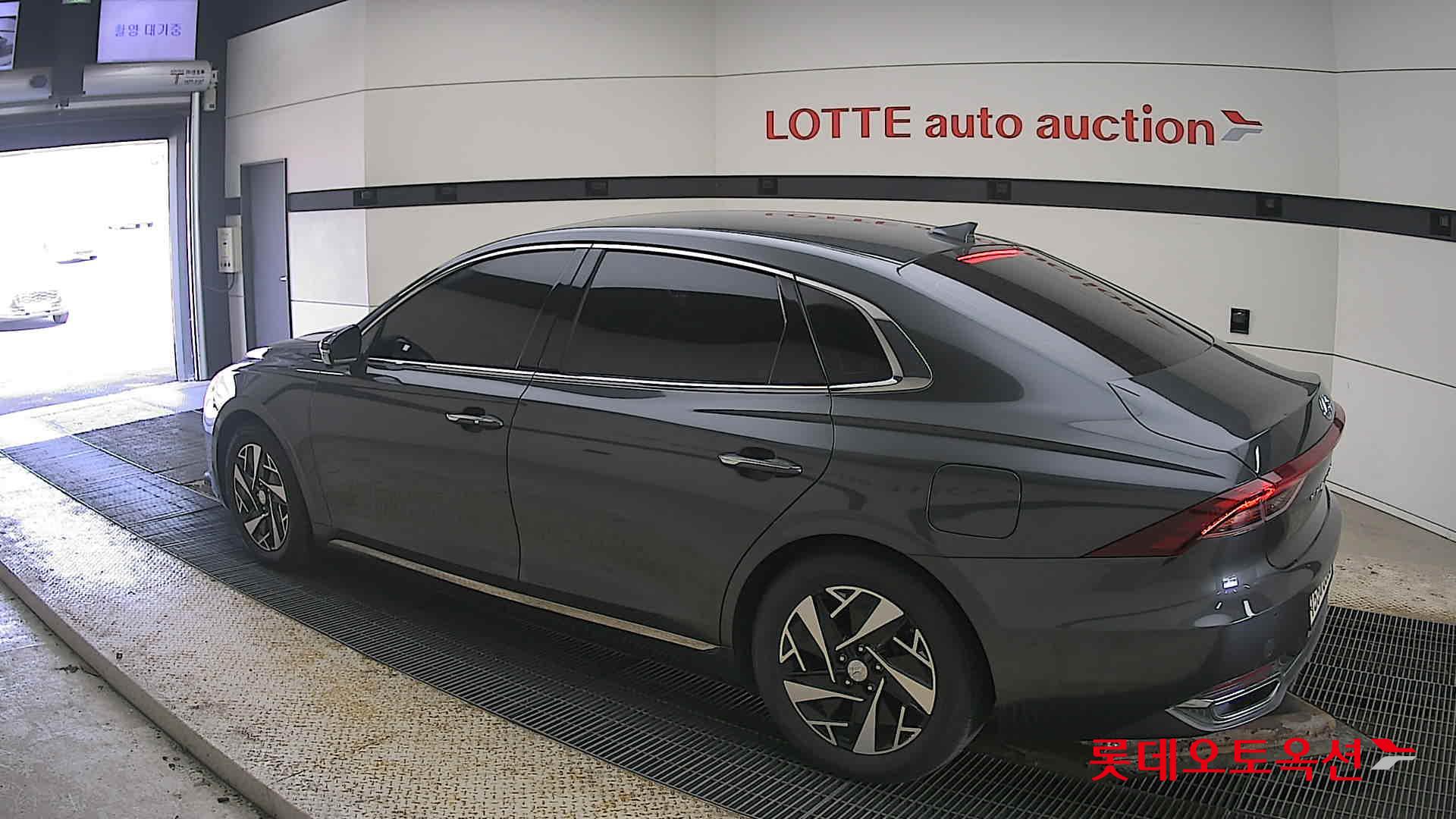 Hyundai Grandeur Hybrid id 3837049 из Кореи 10
