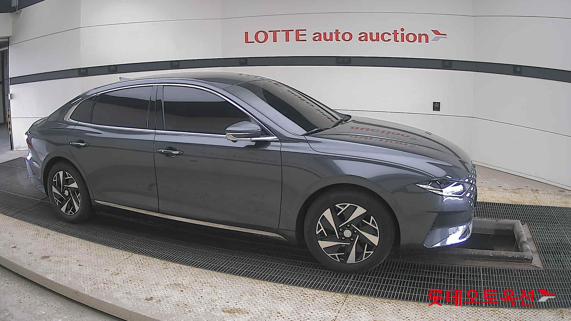 Hyundai Grandeur Hybrid id 3837049 из Кореи 17