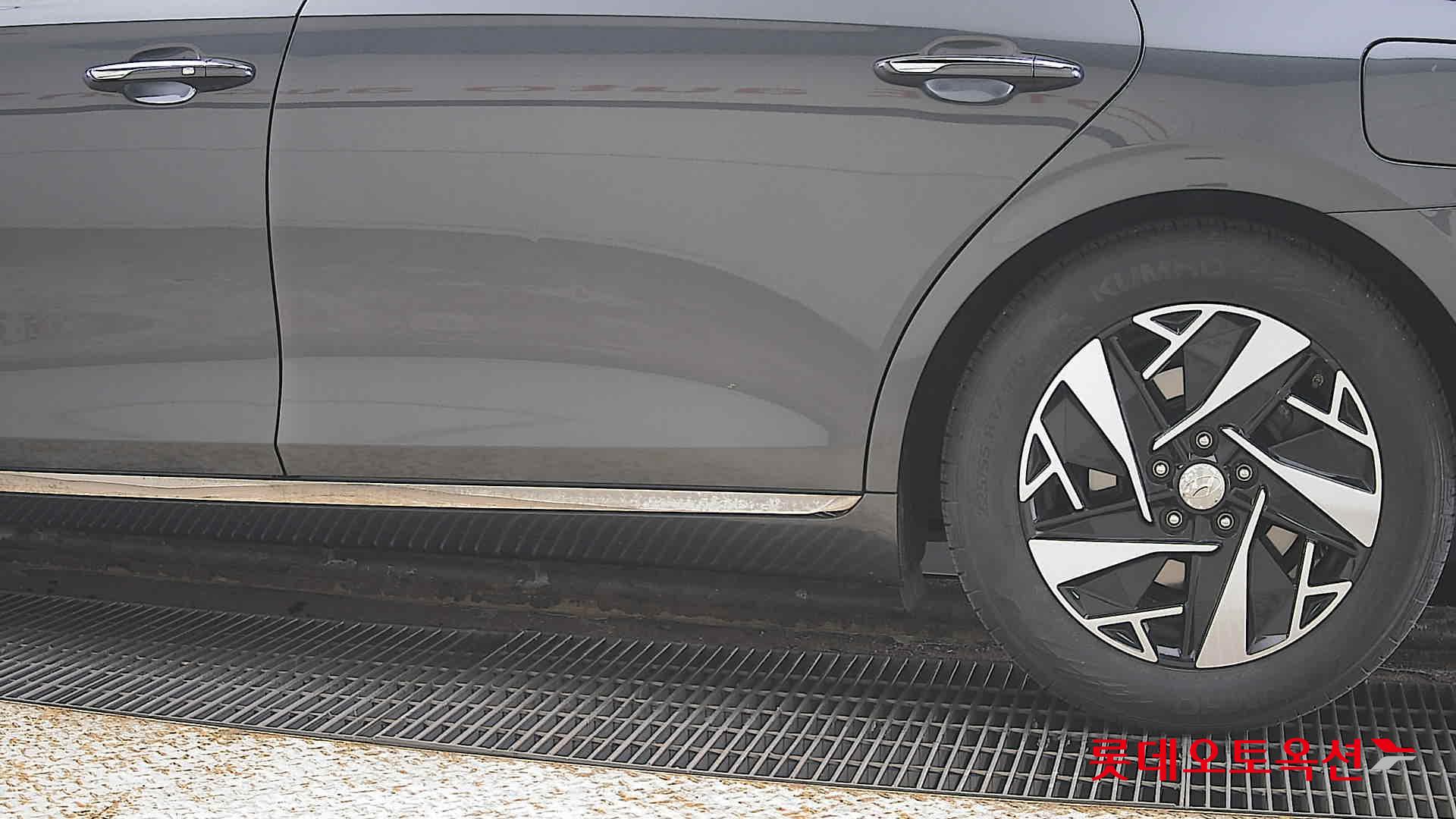 Hyundai Grandeur Hybrid id 3837049 из Кореи 22