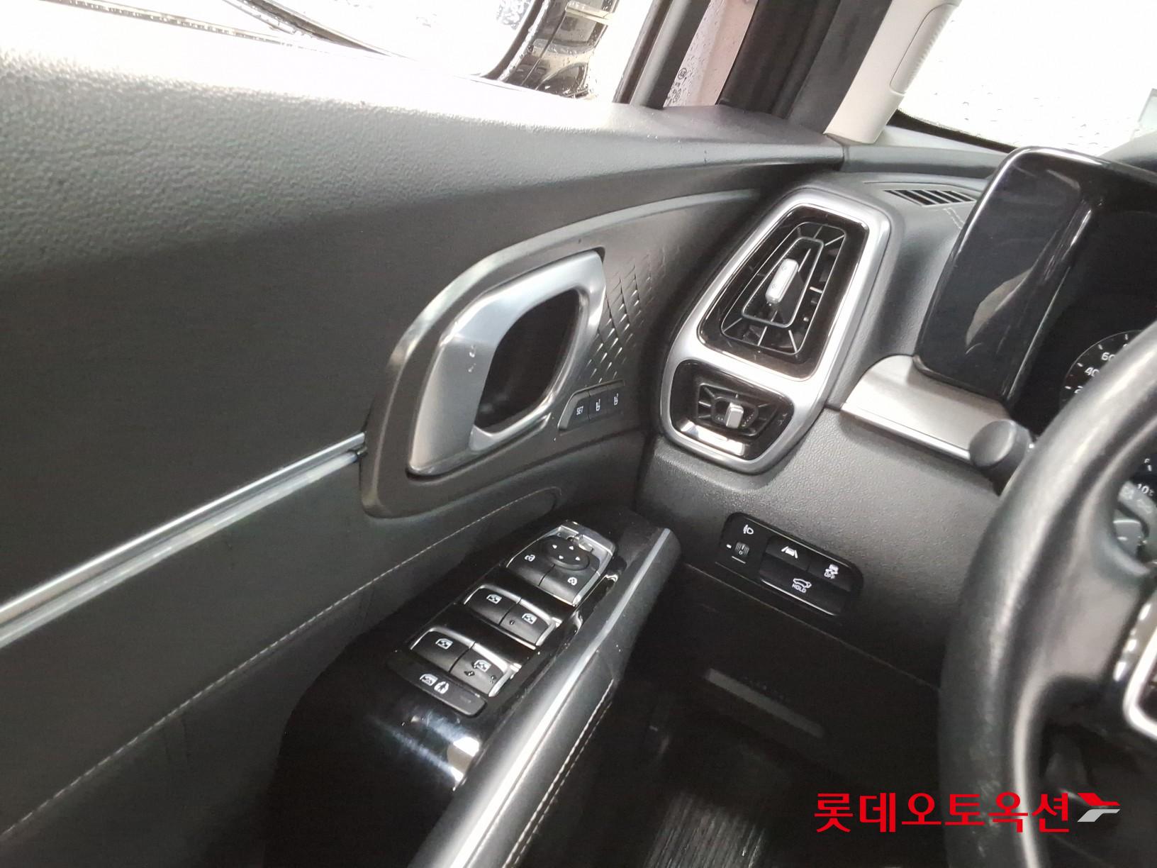 Kia Sorento - 29