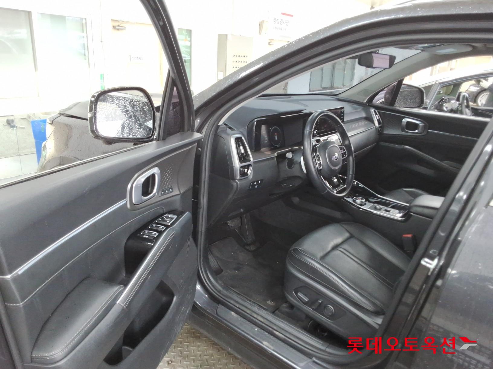 Kia Sorento - 34