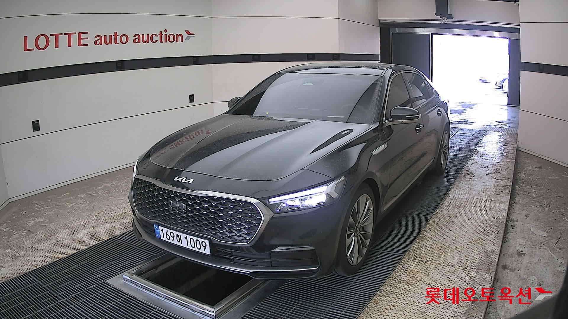Kia K9 - 10