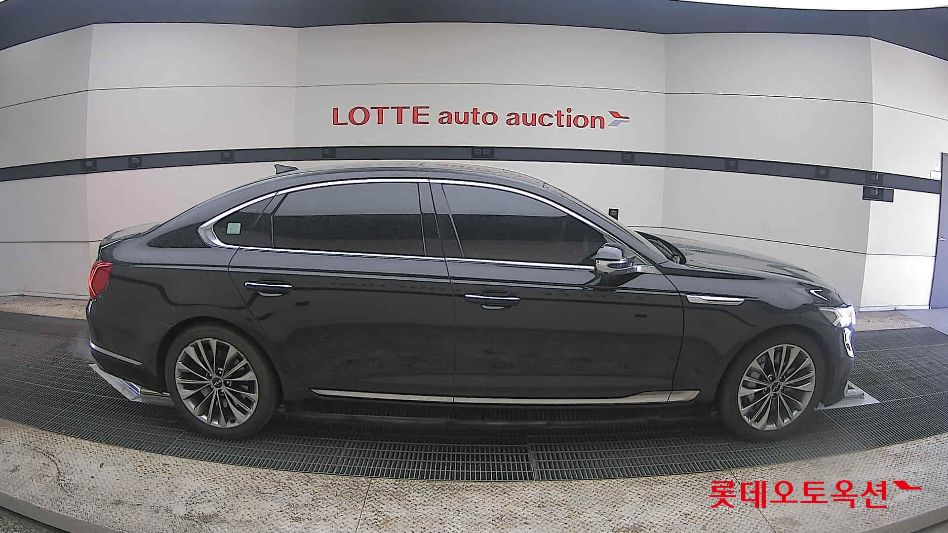 Kia K9 - 21