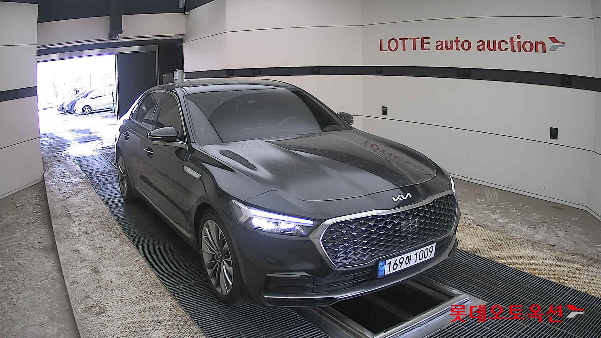 Kia K9 - 24