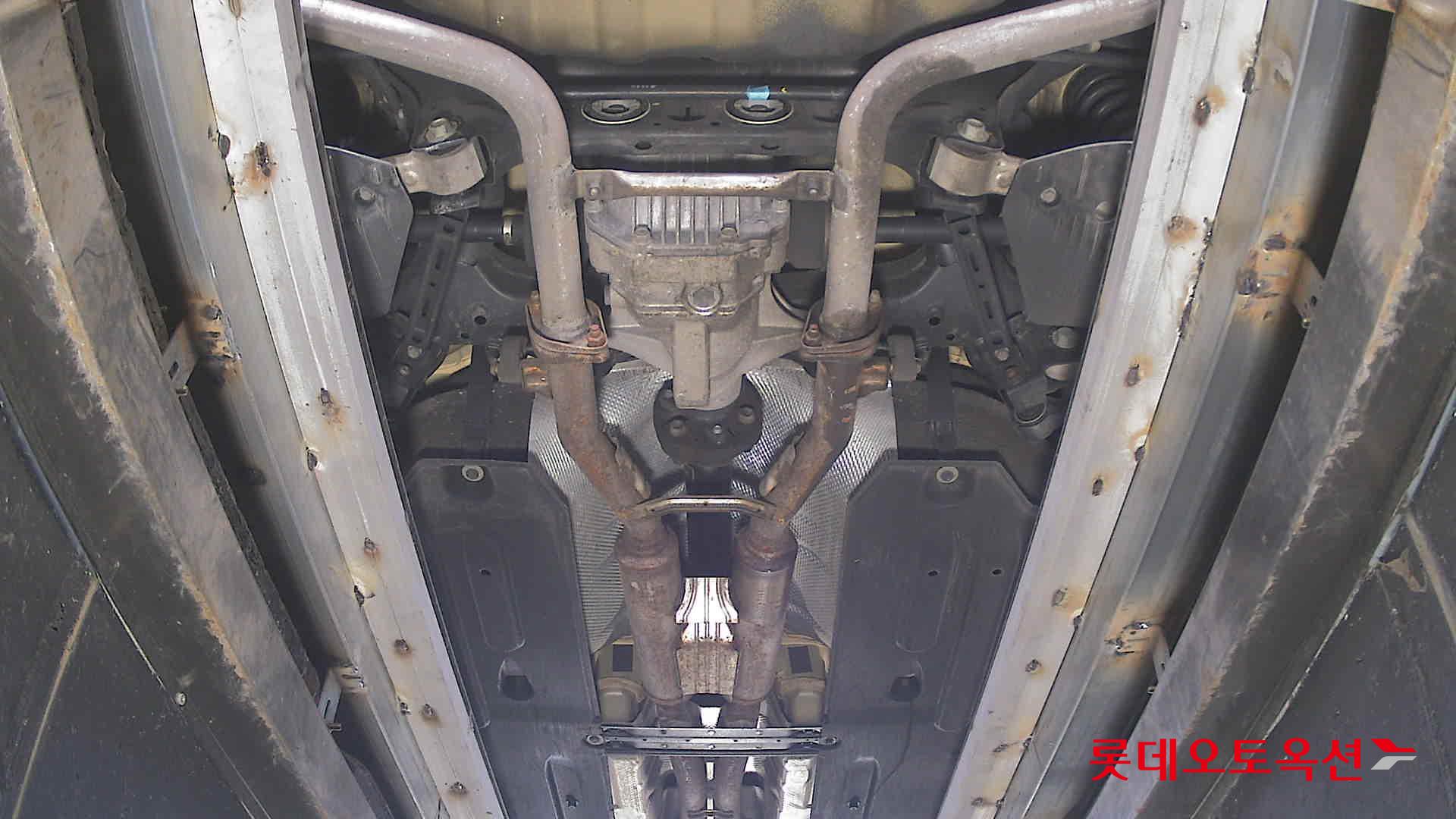 Kia K9 - 2