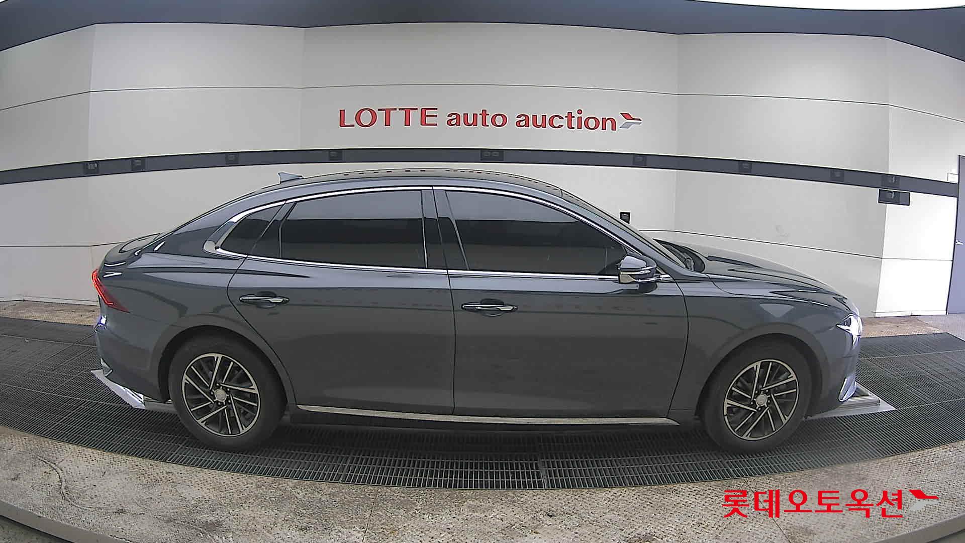 هيونداي أزيرا