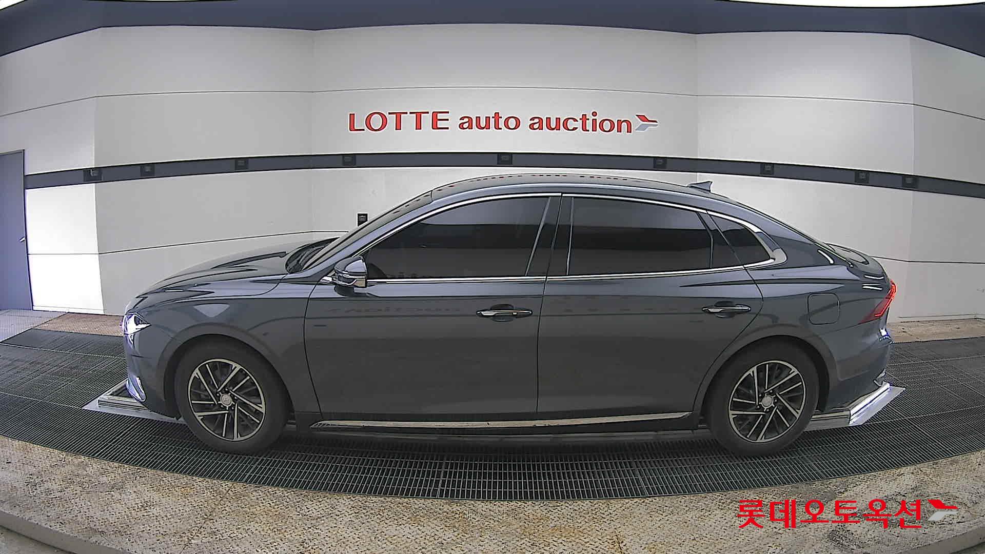 هيونداي أزيرا