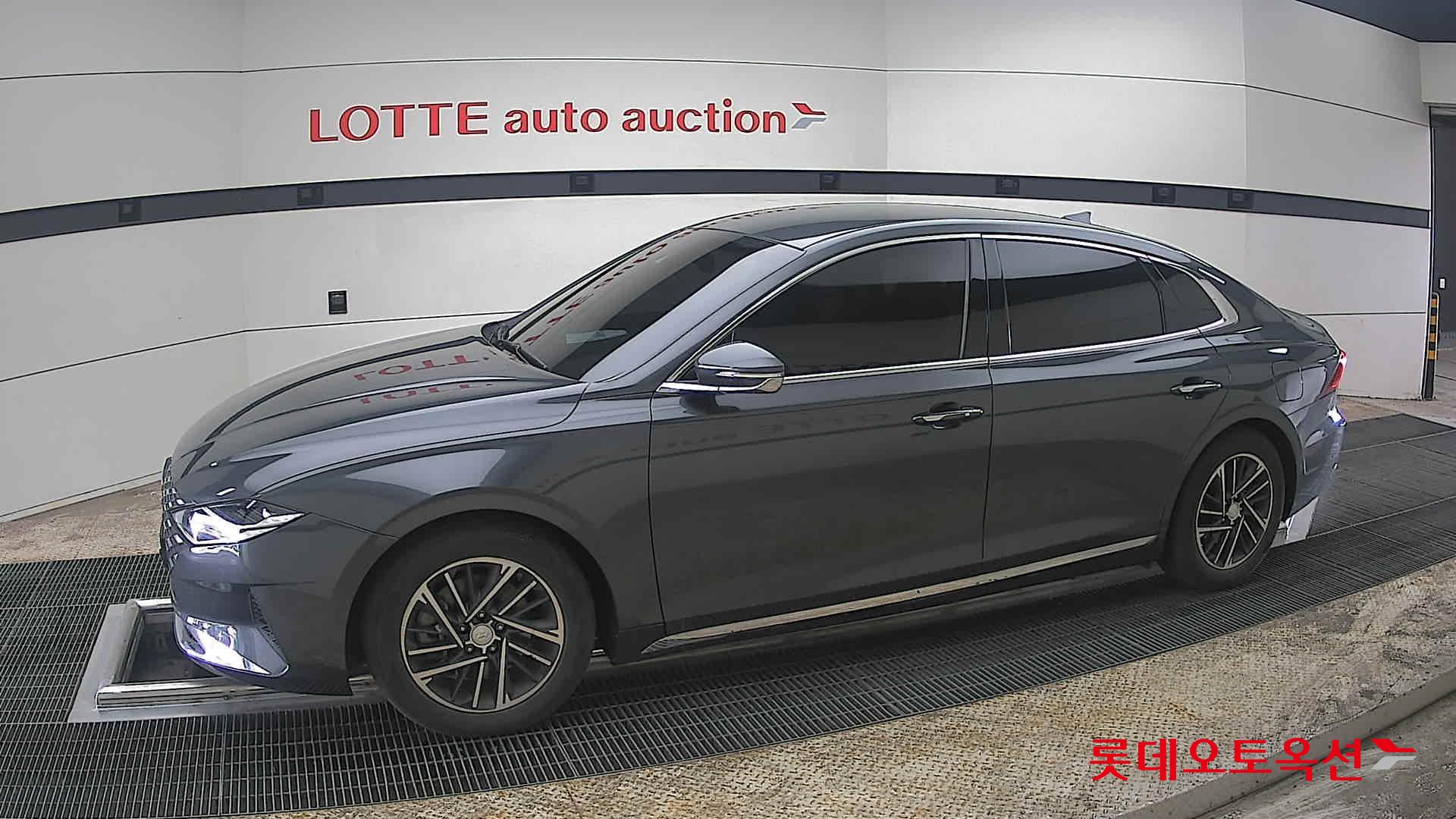 هيونداي أزيرا