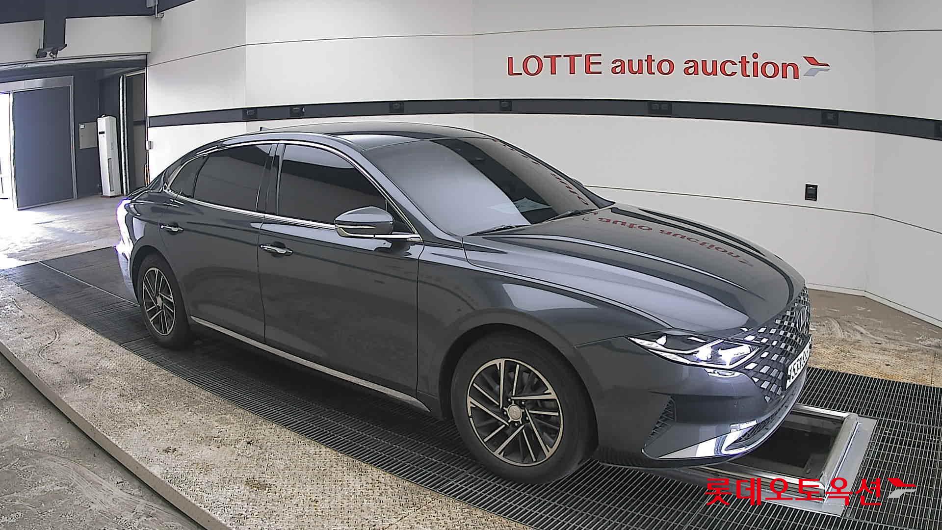 هيونداي أزيرا