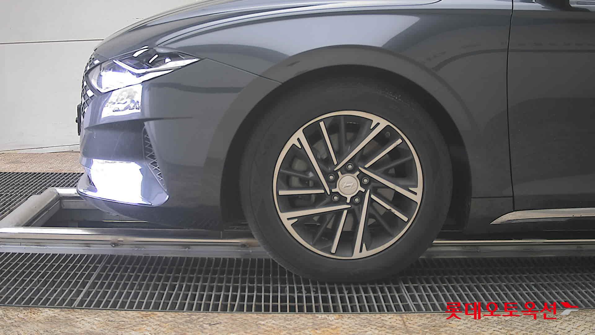 هيونداي أزيرا