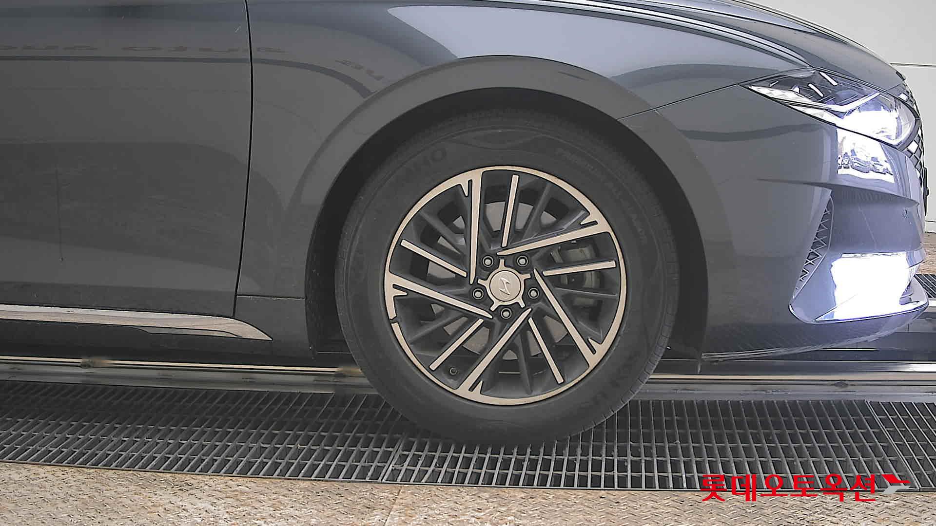 هيونداي أزيرا